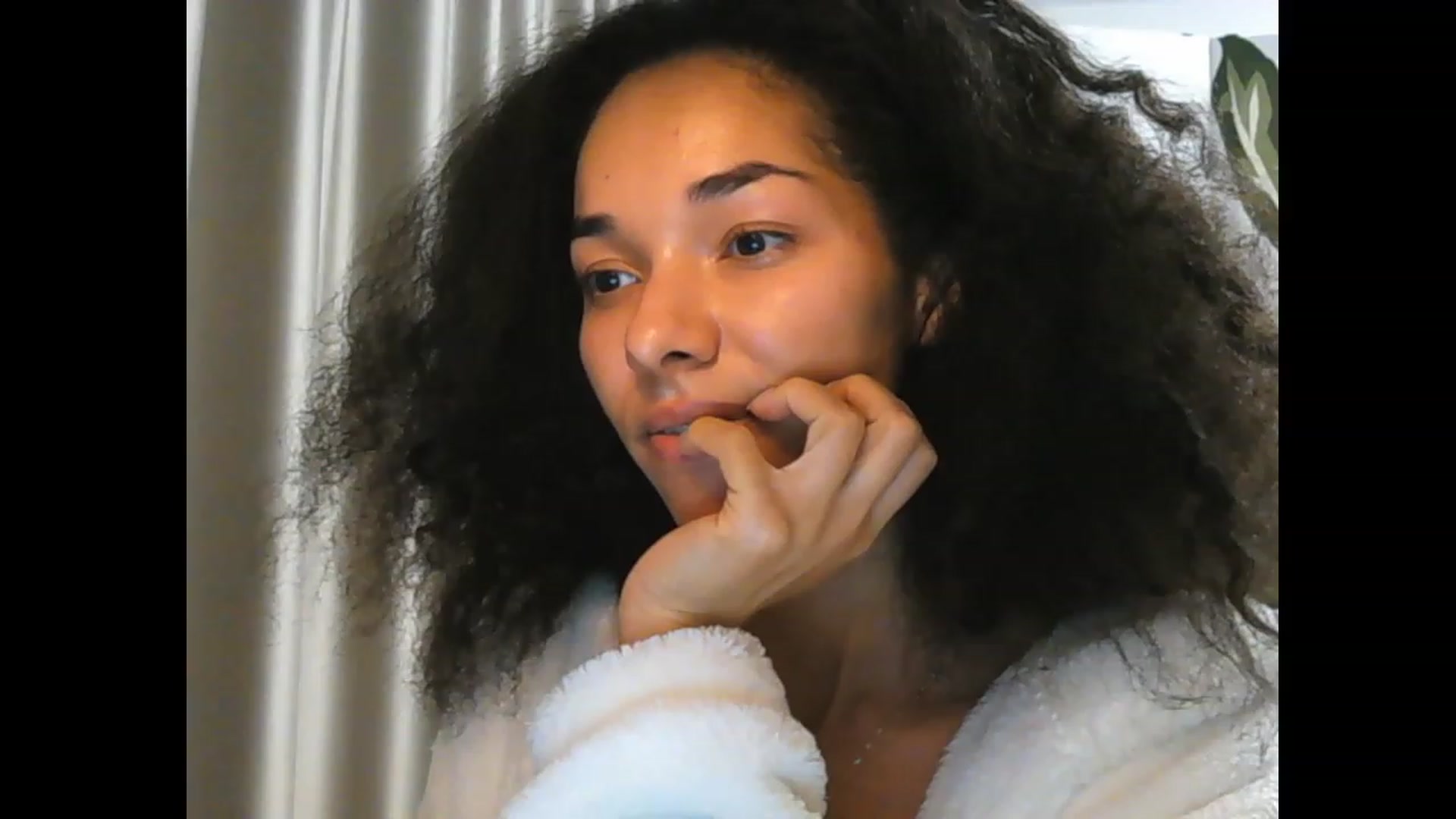 Gallery image thumbnail from Carmel_Dee's myfreecams stream on, 11/18/2023, 09:22 image 9 of 20