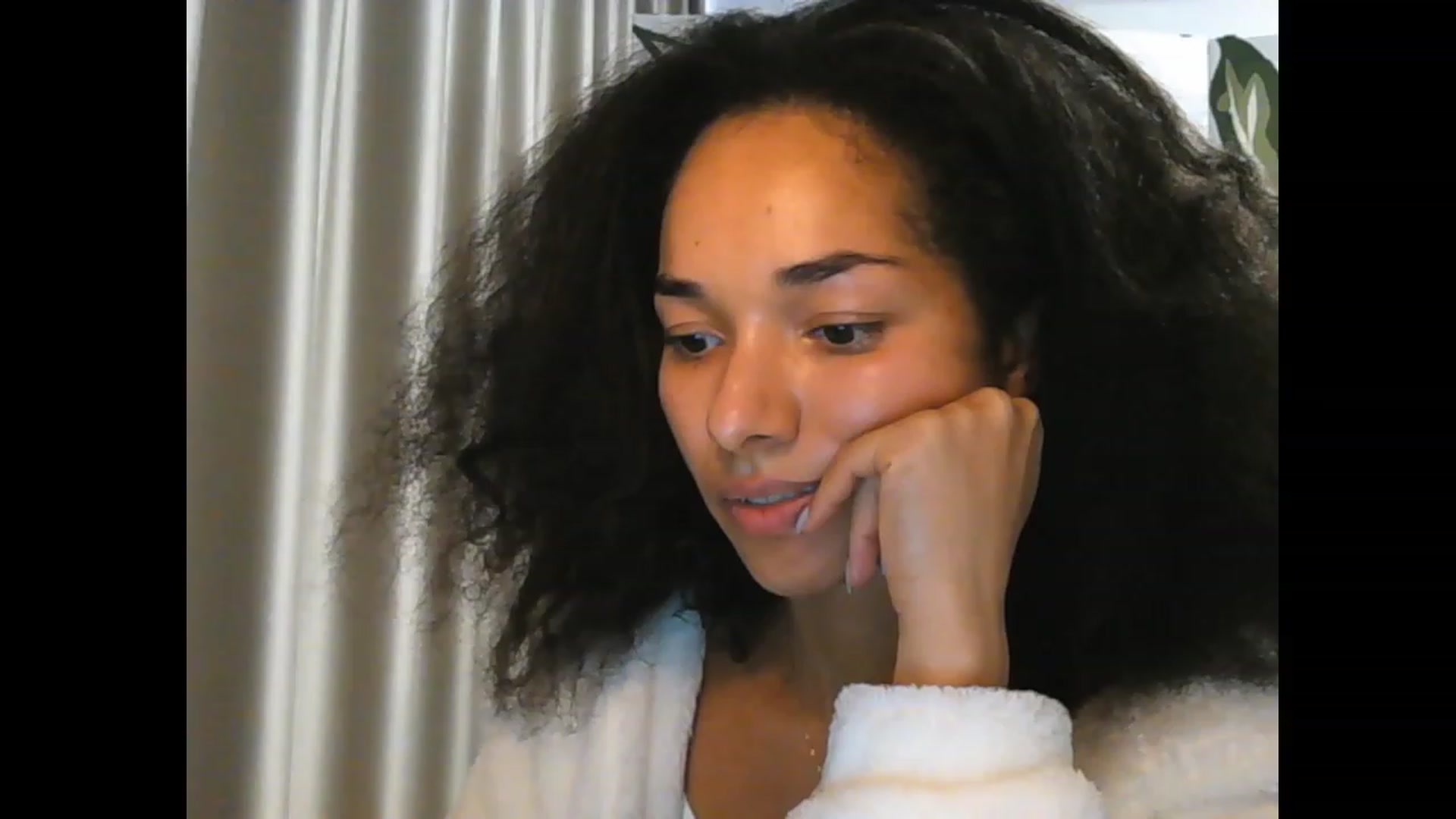 Gallery image thumbnail from Carmel_Dee's myfreecams stream on, 11/18/2023, 09:22 image 12 of 20