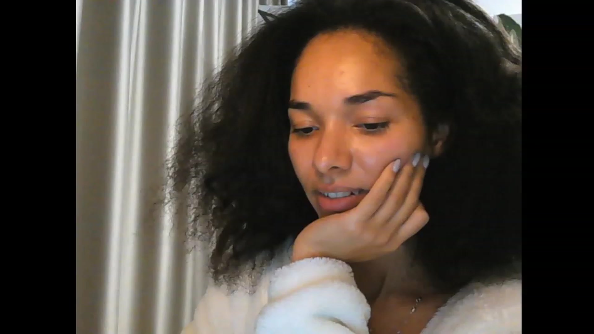 Gallery image thumbnail from Carmel_Dee's myfreecams stream on, 11/18/2023, 09:22 image 11 of 20