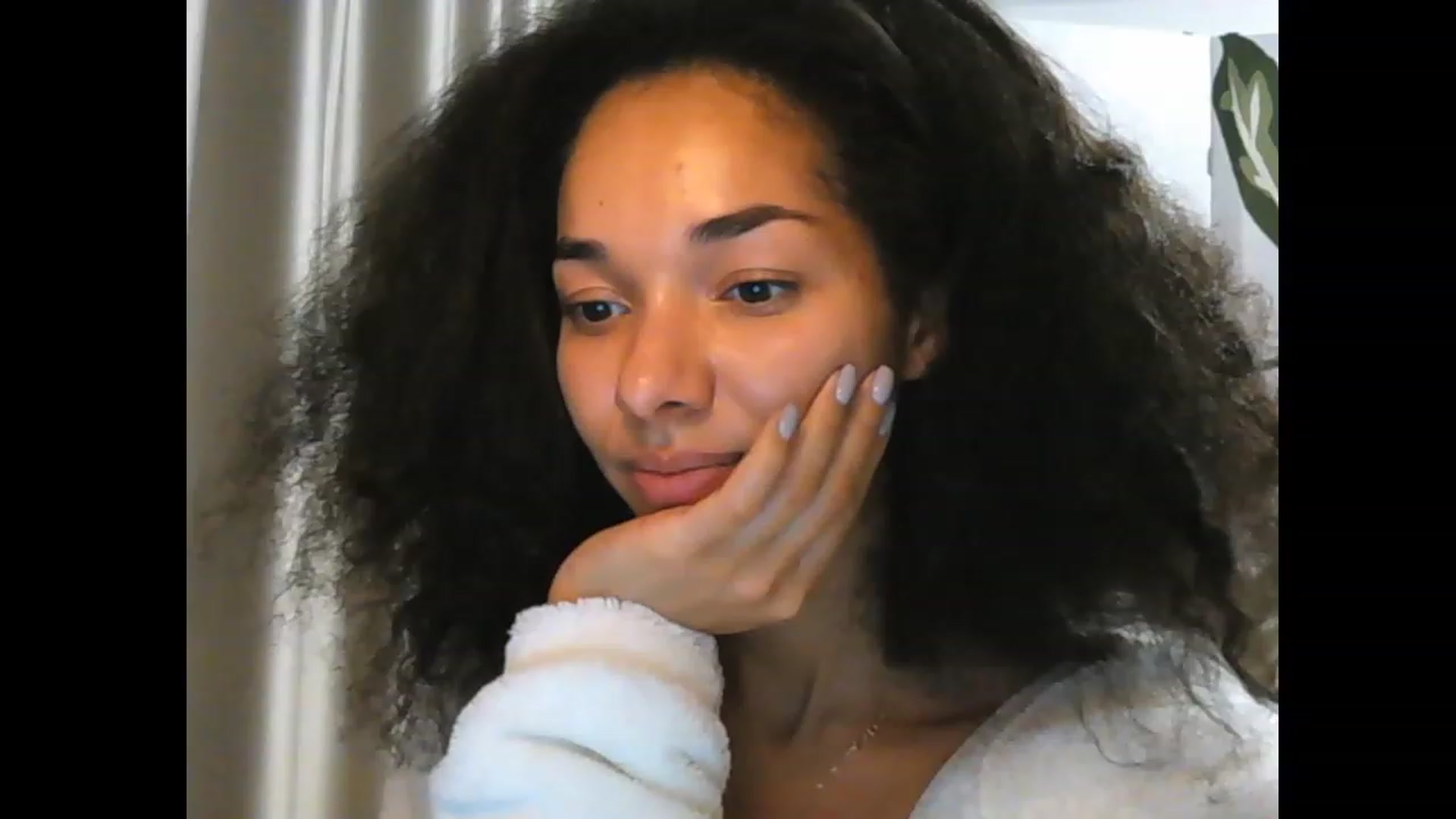Gallery image thumbnail from Carmel_Dee's myfreecams stream on, 11/18/2023, 09:22 image 20 of 20