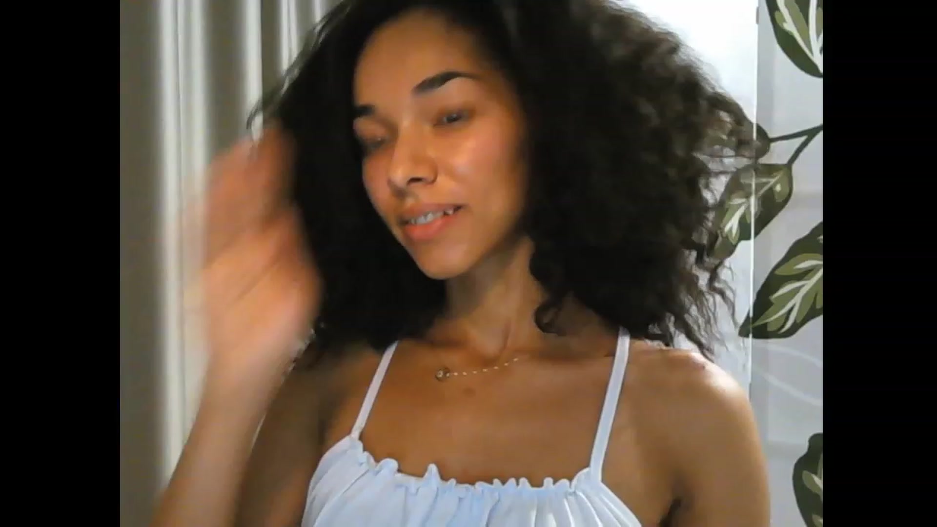 Gallery image thumbnail from Carmel_Dee's myfreecams stream on, 11/25/2023, 23:50 image 12 of 20