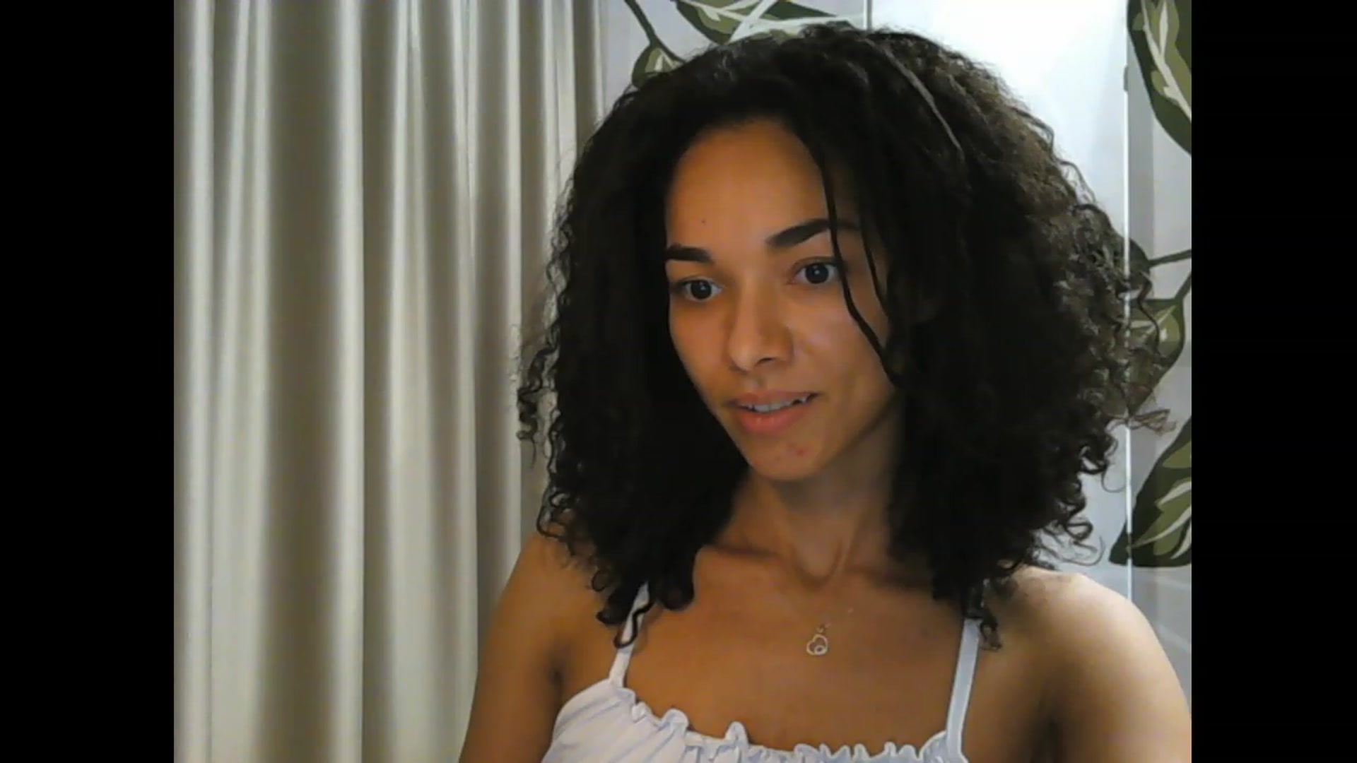 Gallery image thumbnail from Carmel_Dee's myfreecams stream on, 01/18/2024, 16:27 image 14 of 20