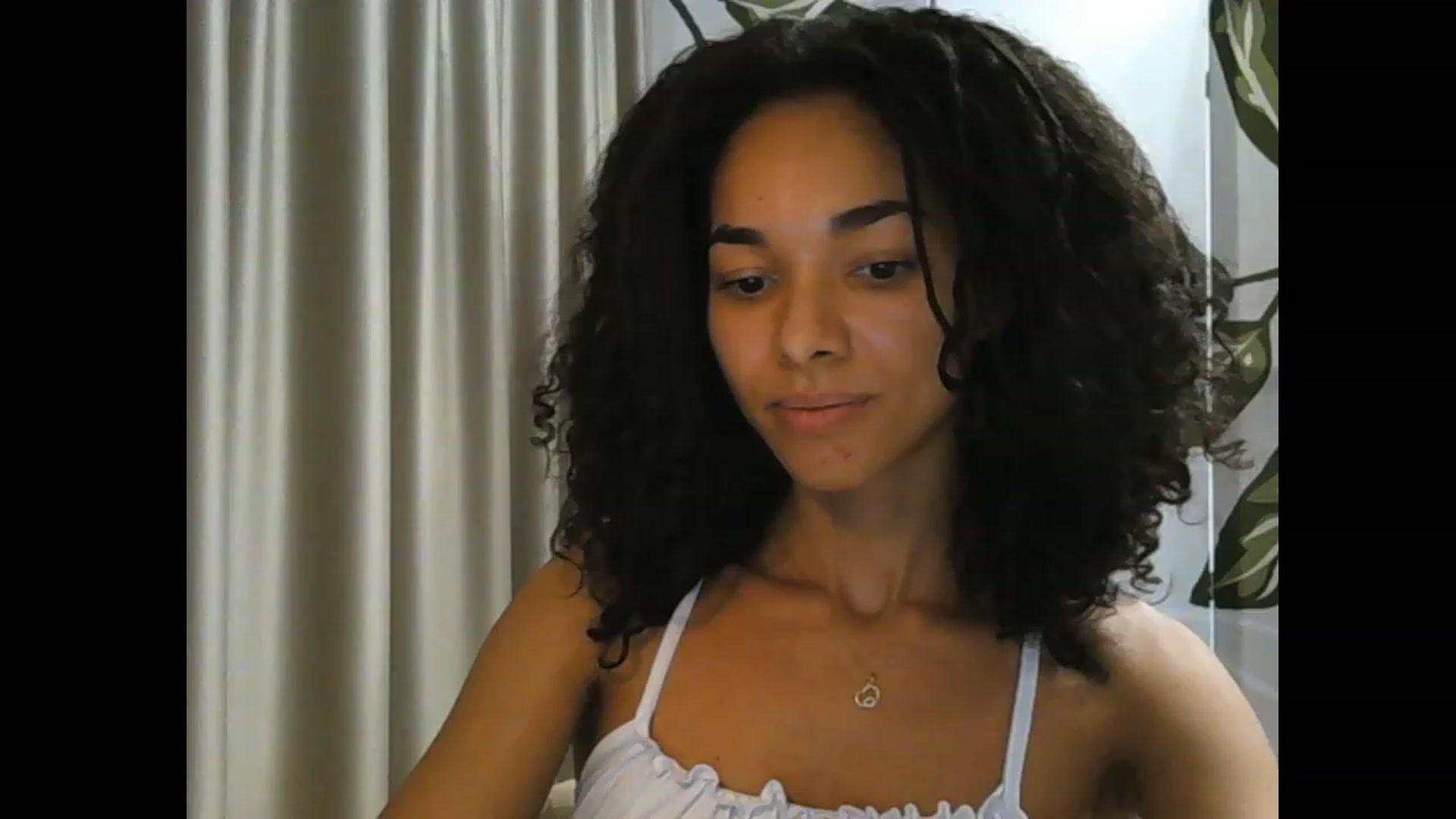 Gallery image thumbnail from Carmel_Dee's myfreecams stream on, 01/18/2024, 16:27 image 6 of 20