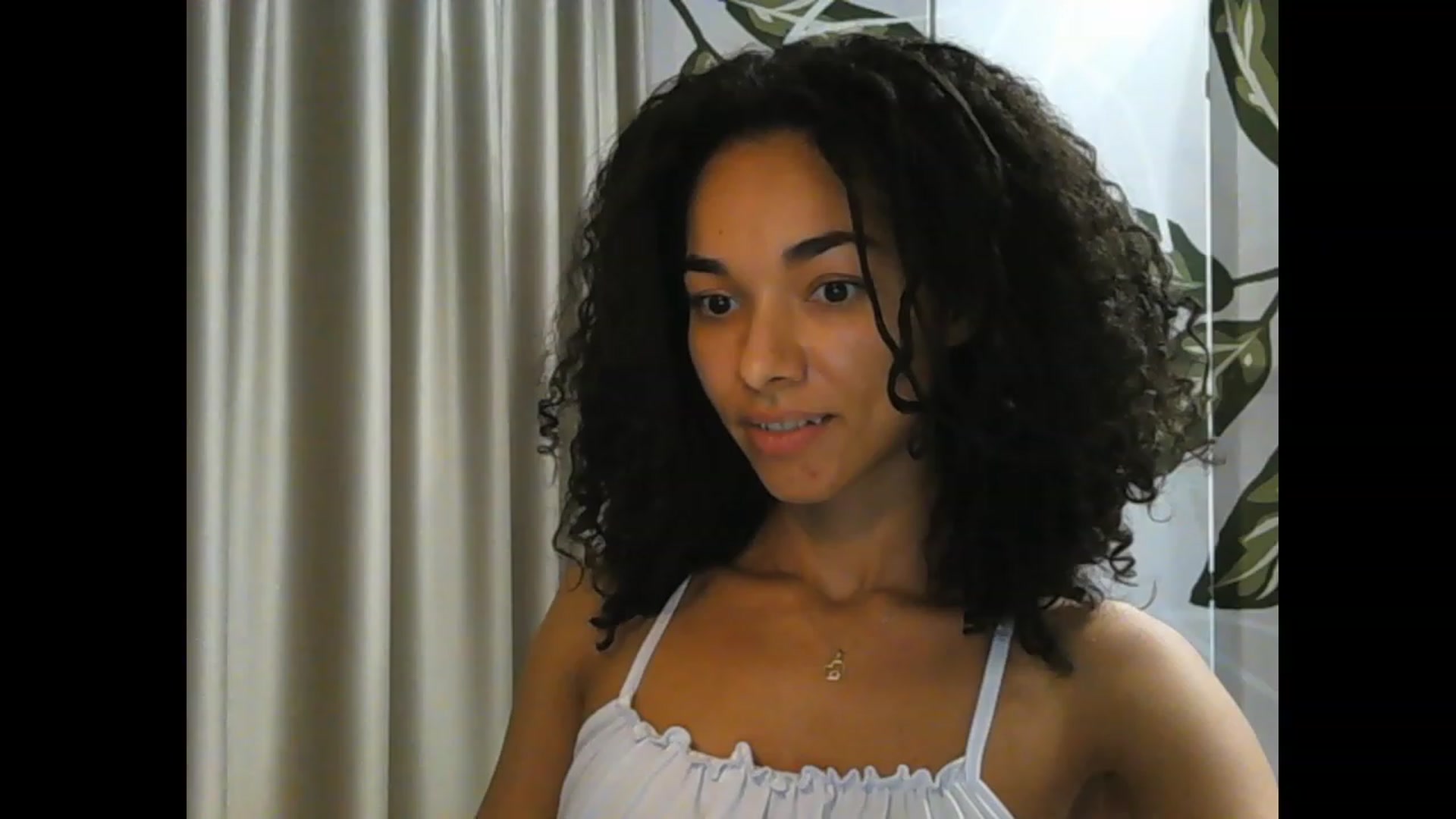 Gallery image thumbnail from Carmel_Dee's myfreecams stream on, 01/18/2024, 16:27 image 7 of 20