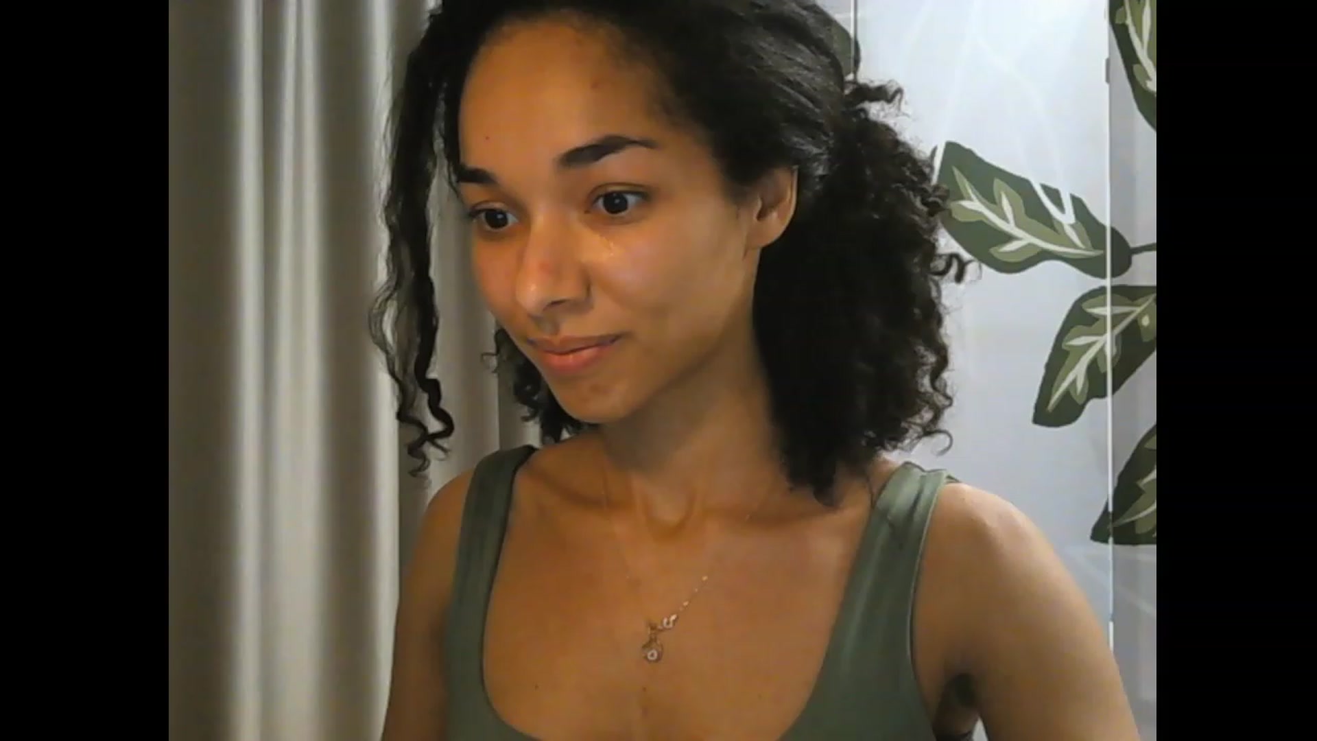 Gallery image thumbnail from Carmel_Dee's myfreecams stream on, 01/21/2024, 22:59 image 3 of 20