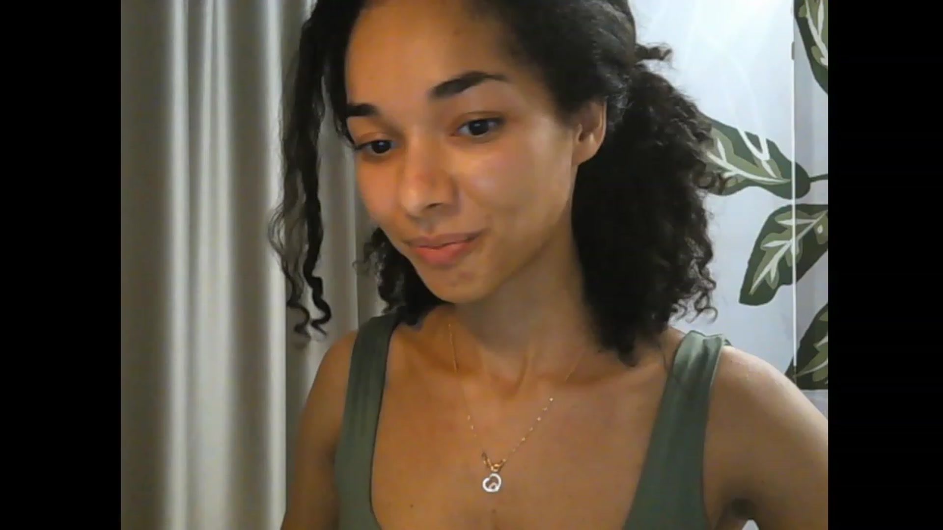 Gallery image thumbnail from Carmel_Dee's myfreecams stream on, 01/21/2024, 22:59 image 10 of 20