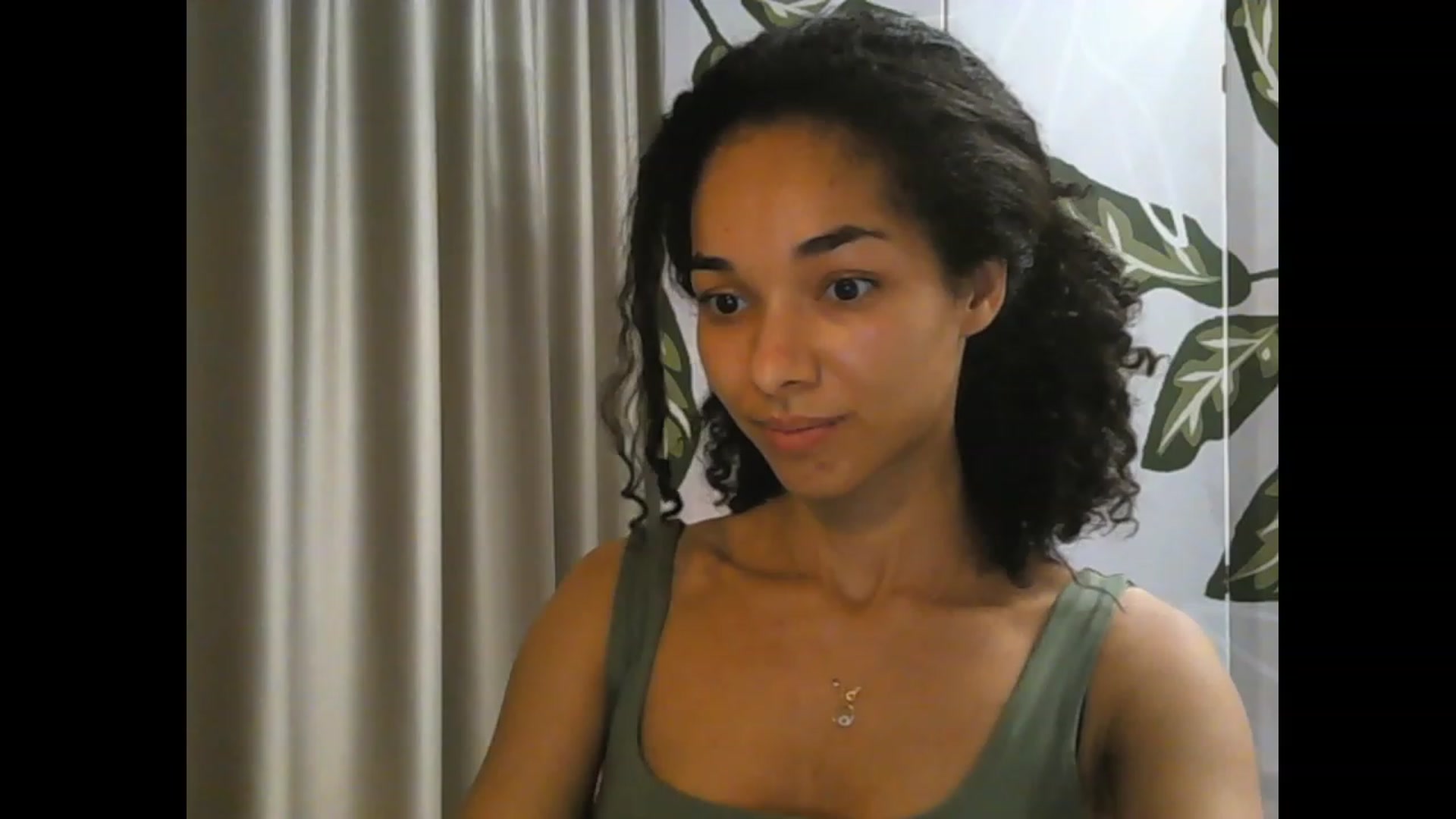Gallery image thumbnail from Carmel_Dee's myfreecams stream on, 01/21/2024, 22:59 image 18 of 20
