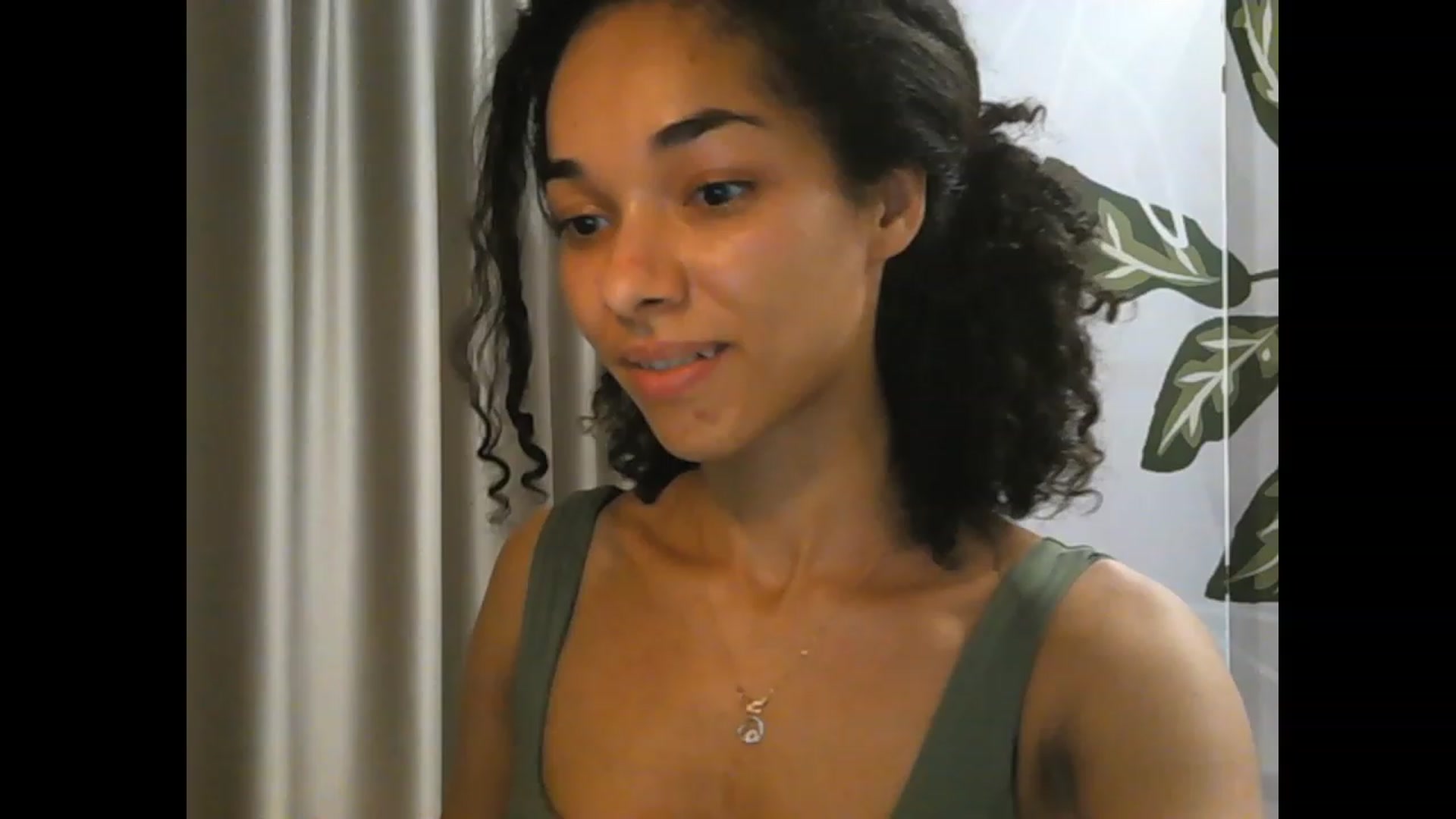 Gallery image thumbnail from Carmel_Dee's myfreecams stream on, 01/21/2024, 22:59 image 17 of 20