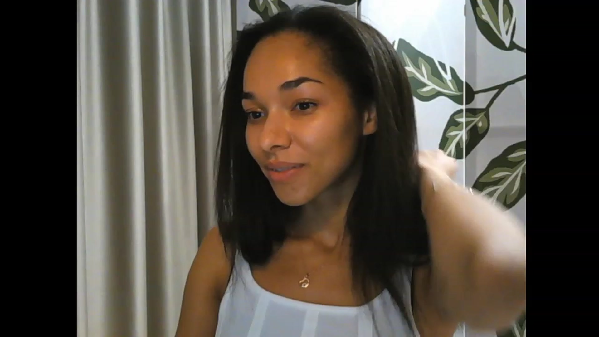Gallery image thumbnail from Carmel_Dee's myfreecams stream on, 02/05/2024, 04:04 image 15 of 20