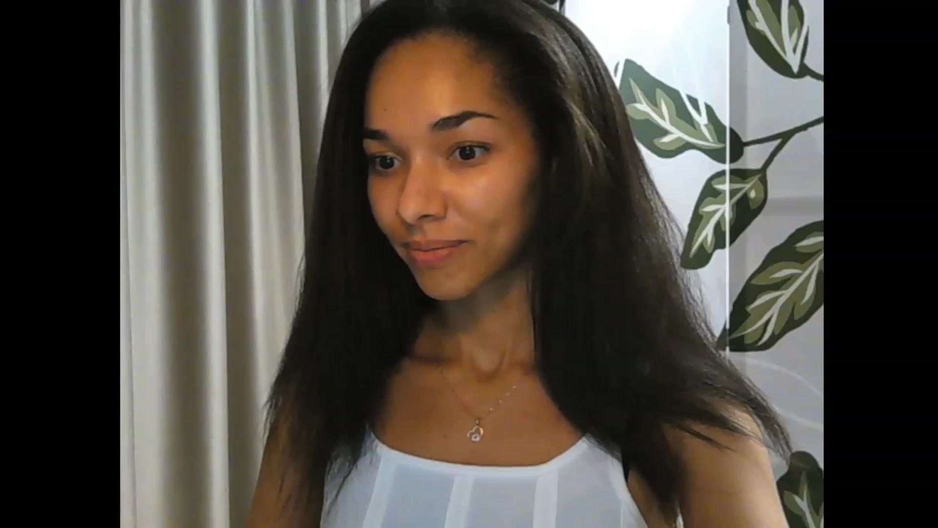 Gallery image thumbnail from Carmel_Dee's myfreecams stream on, 02/05/2024, 04:04 image 11 of 20