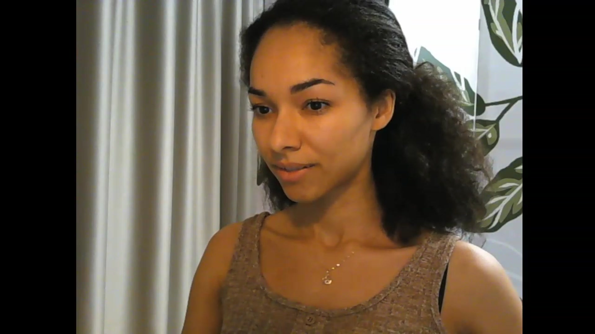 Gallery image thumbnail from Carmel_Dee's myfreecams stream on, 03/15/2024, 19:54 image 16 of 20