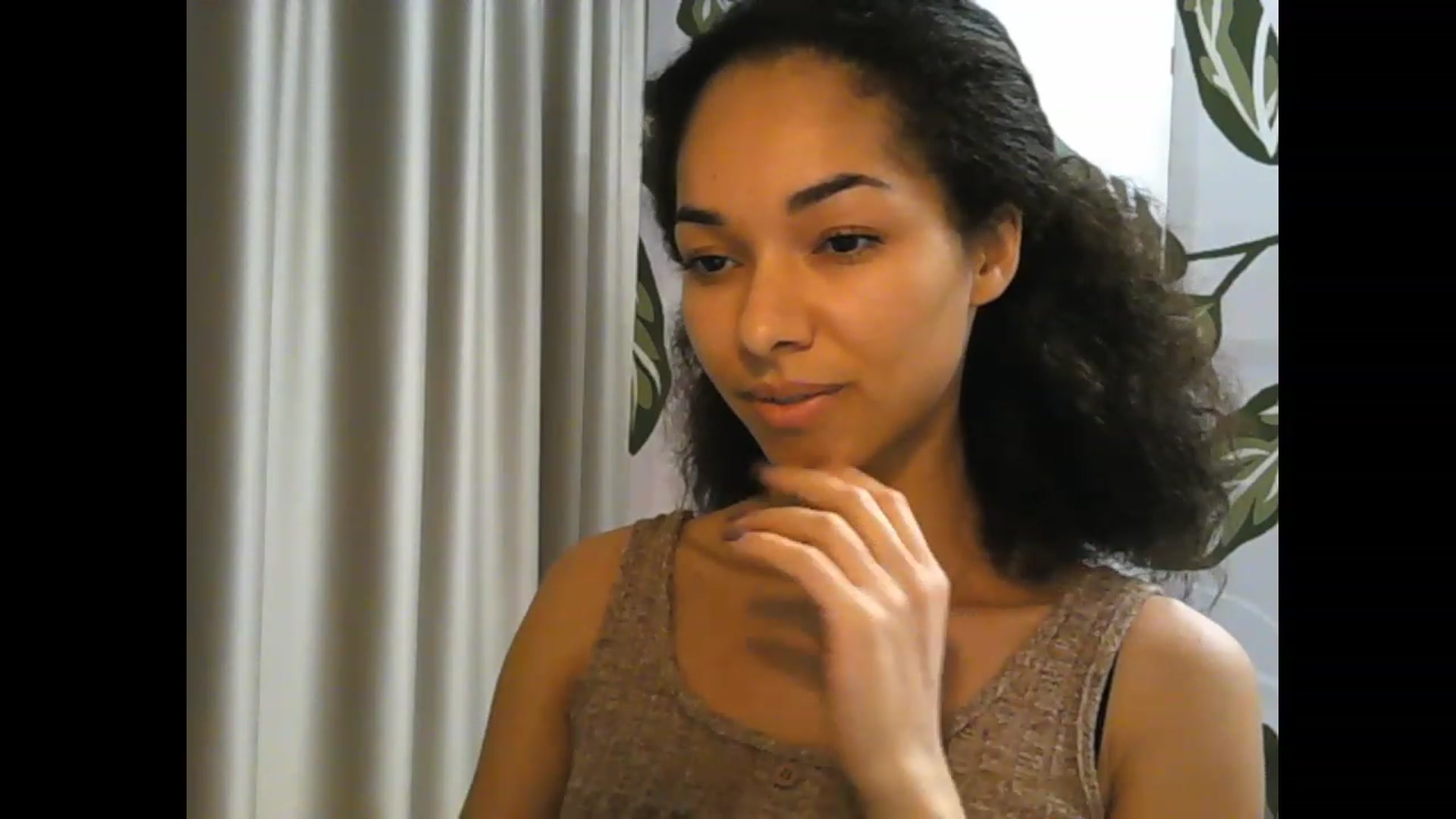 Gallery image thumbnail from Carmel_Dee's myfreecams stream on, 03/15/2024, 19:54 image 15 of 20