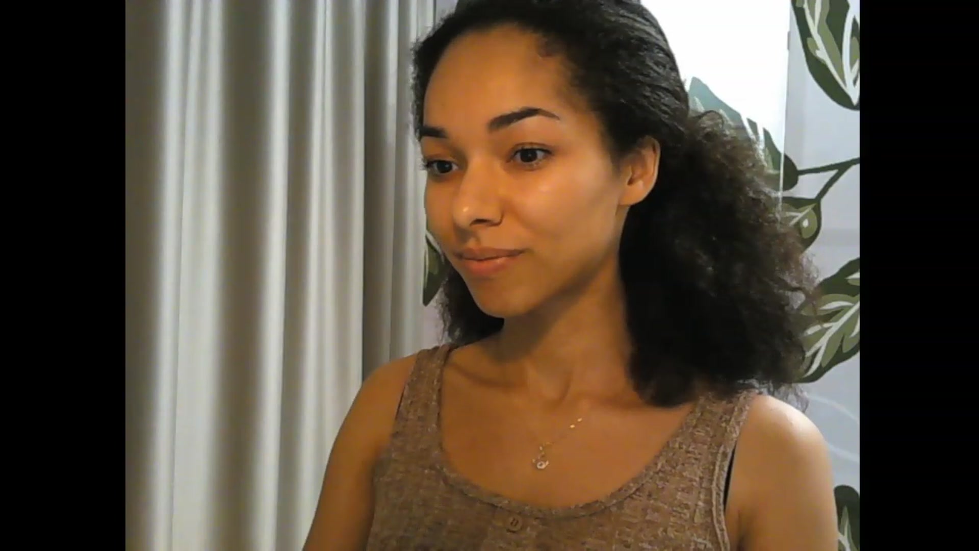 Gallery image thumbnail from Carmel_Dee's myfreecams stream on, 03/15/2024, 19:54 image 13 of 20