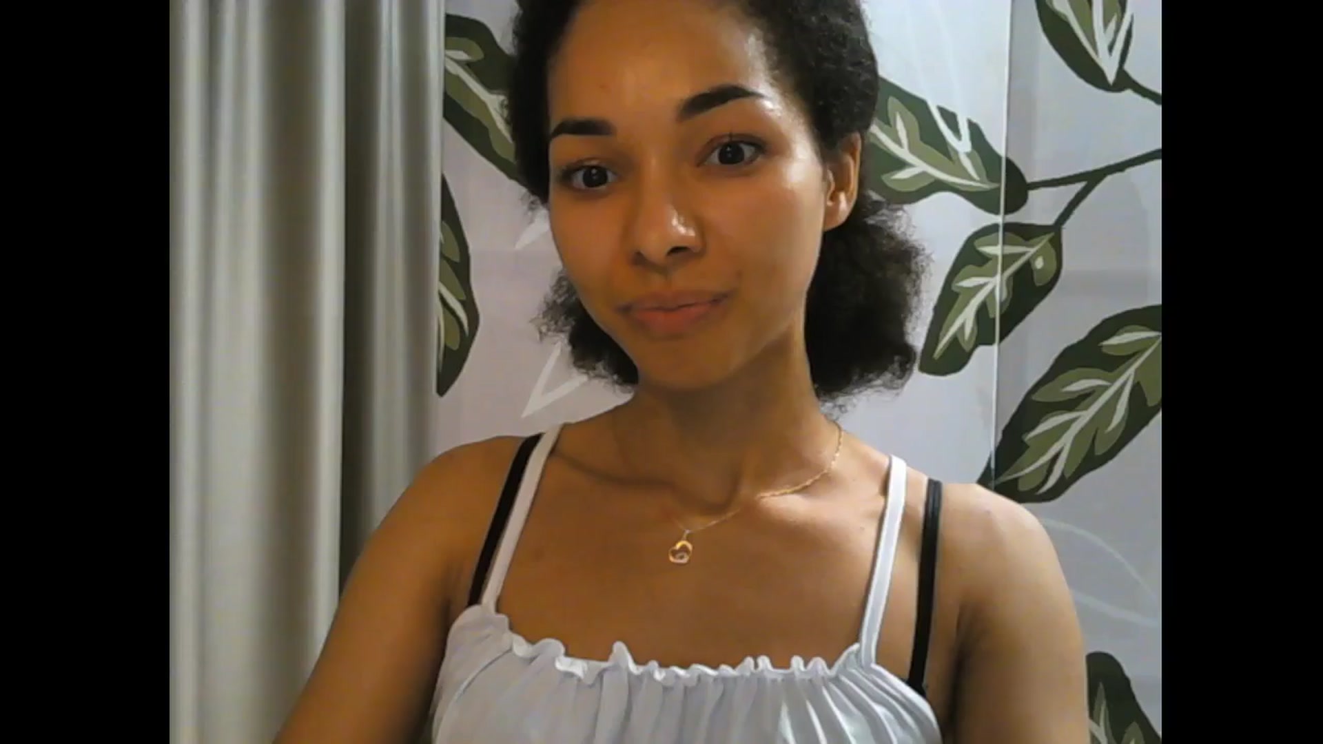 Gallery image thumbnail from Carmel_Dee's myfreecams stream on, 04/13/2024, 17:38 image 8 of 20