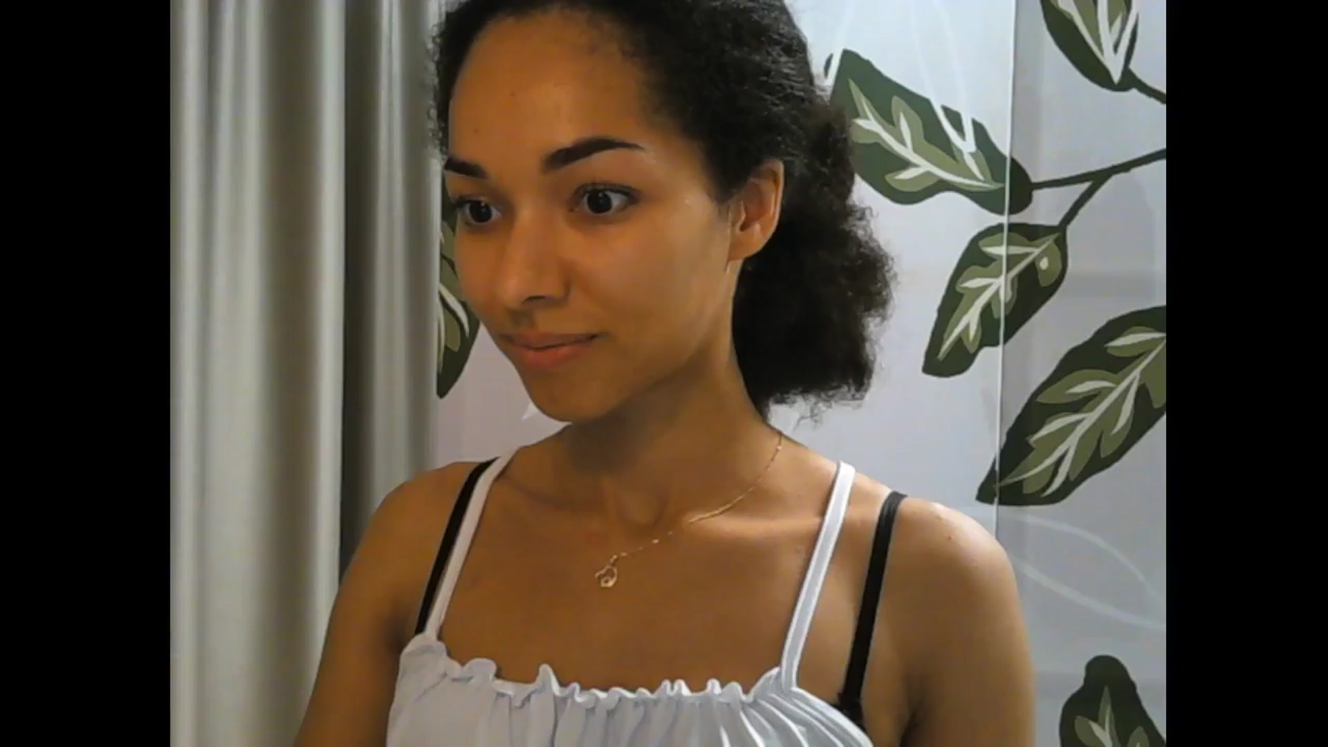 Gallery image thumbnail from Carmel_Dee's myfreecams stream on, 04/13/2024, 17:38 image 19 of 20
