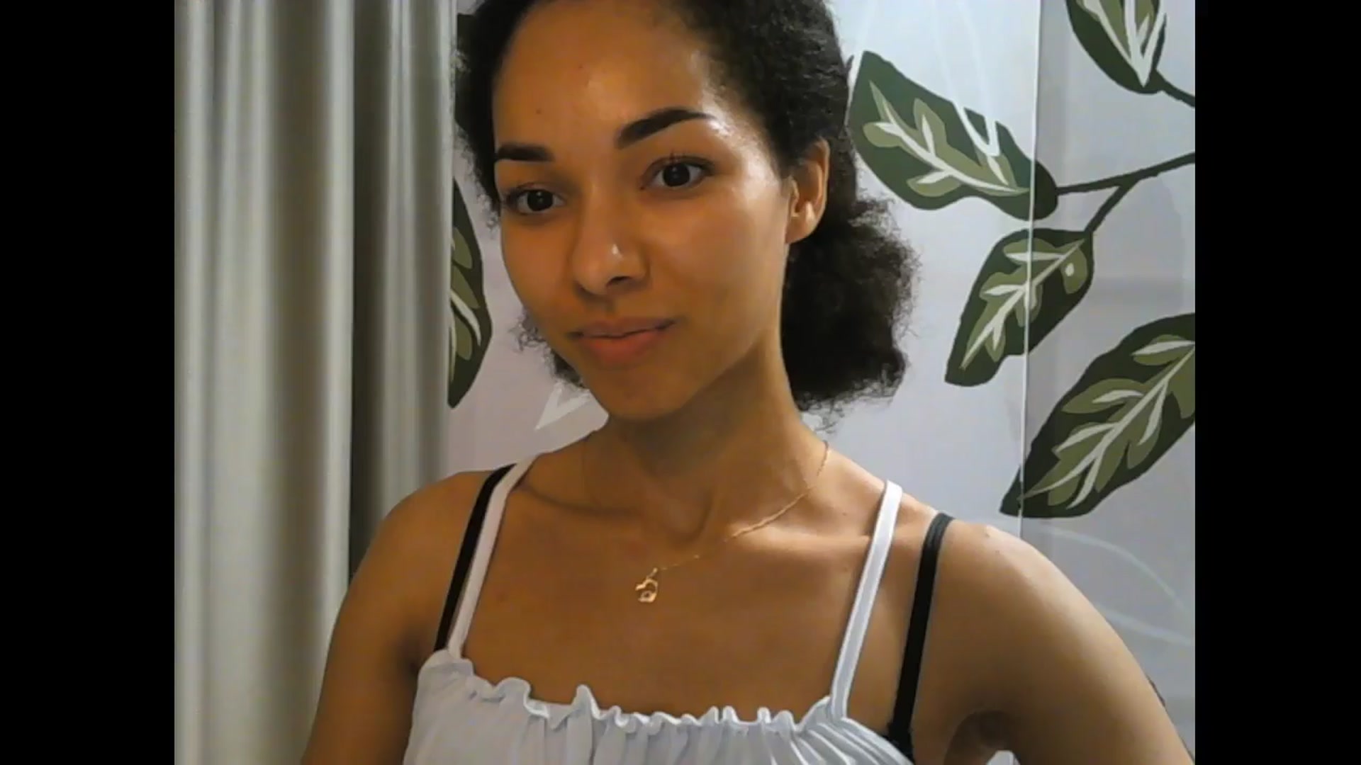 Gallery image thumbnail from Carmel_Dee's myfreecams stream on, 04/13/2024, 17:38 image 16 of 20