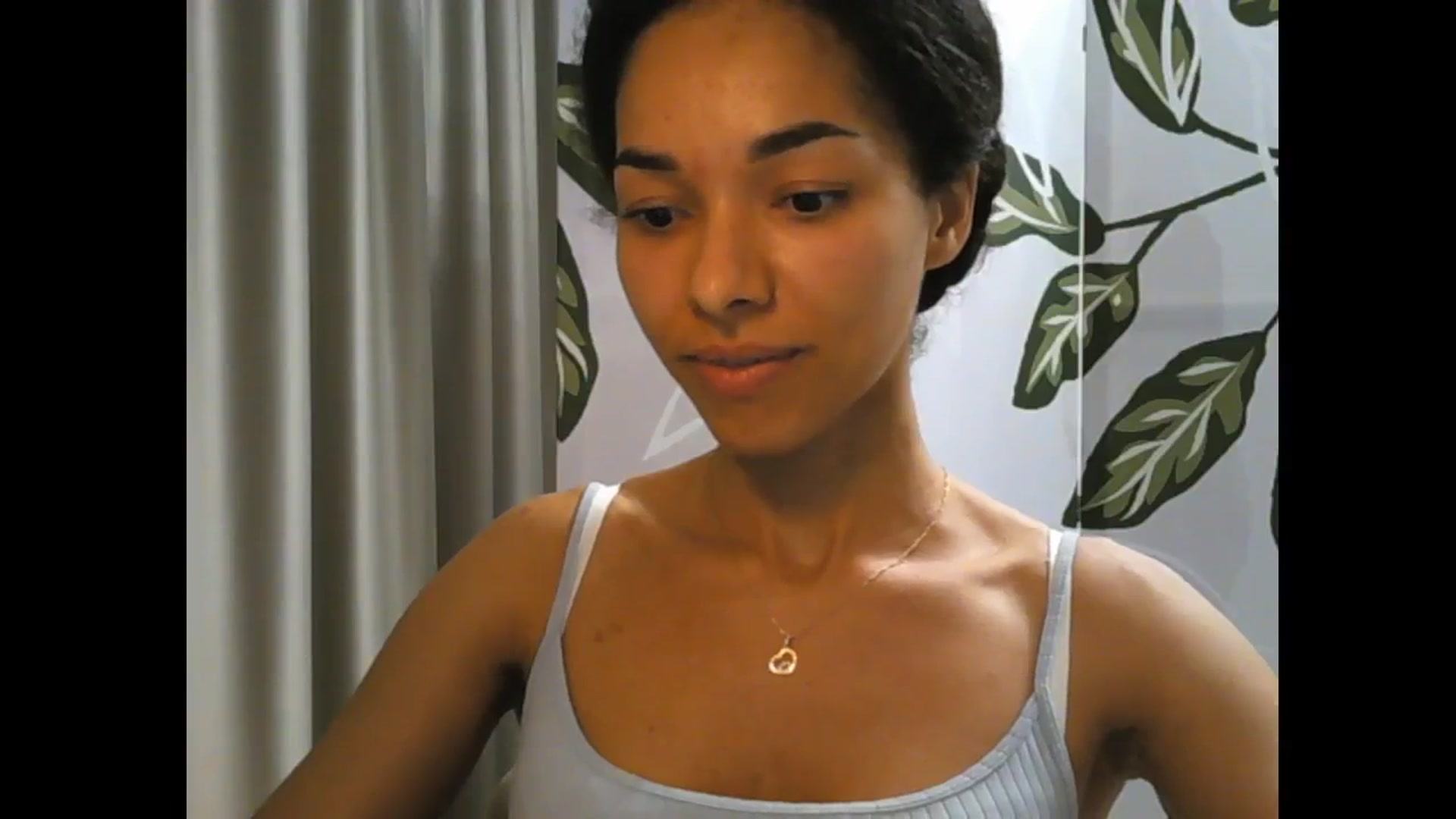 Gallery image thumbnail from Carmel_Dee's myfreecams stream on, 05/06/2024, 21:03 image 12 of 20