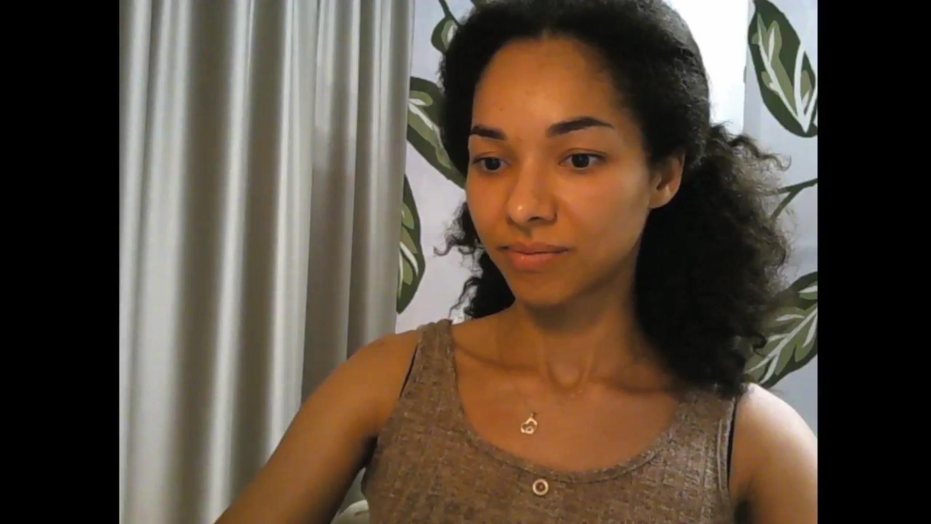 Gallery image thumbnail from Carmel_Dee's myfreecams stream on, 05/09/2024, 20:40 image 15 of 20