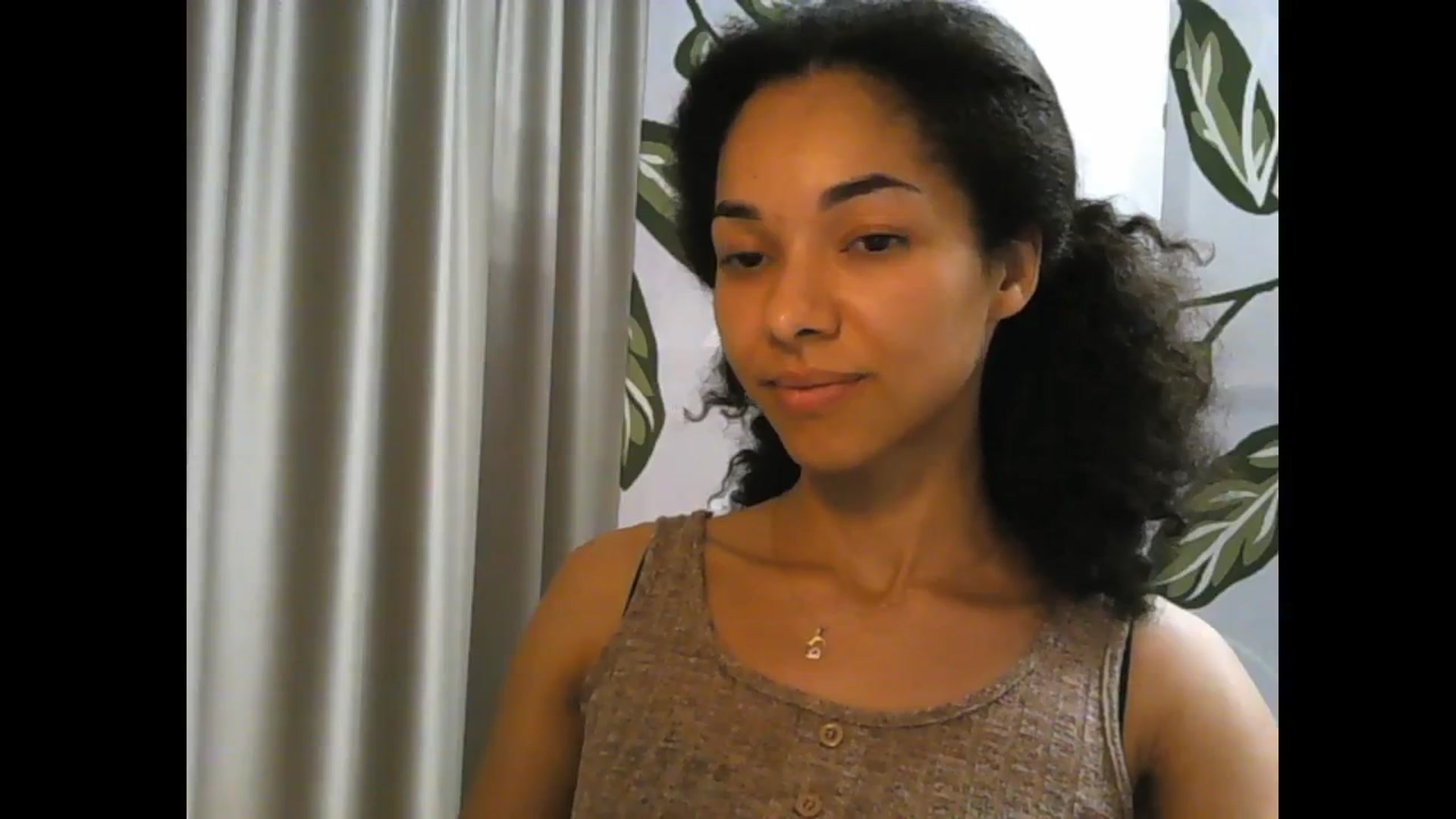Gallery image thumbnail from Carmel_Dee's myfreecams stream on, 05/09/2024, 20:40 image 16 of 20