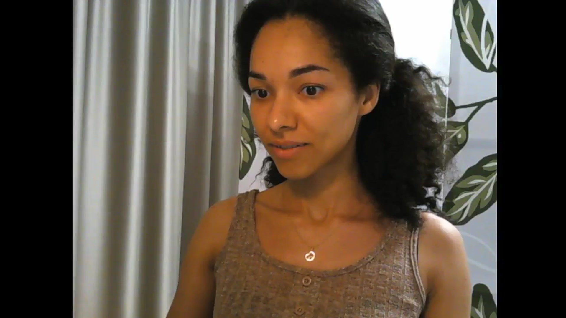 Gallery image thumbnail from Carmel_Dee's myfreecams stream on, 05/09/2024, 20:40 image 4 of 20