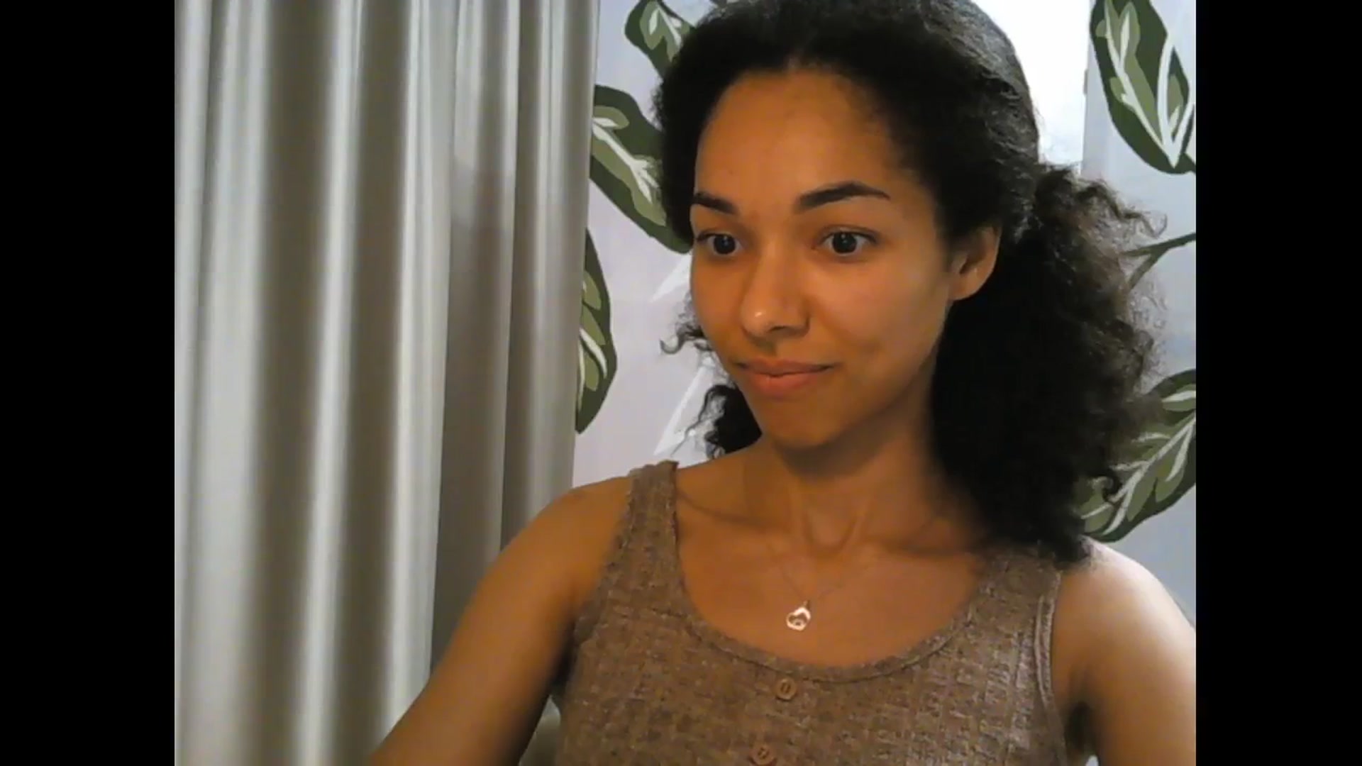 Gallery image thumbnail from Carmel_Dee's myfreecams stream on, 05/09/2024, 20:40 image 10 of 20