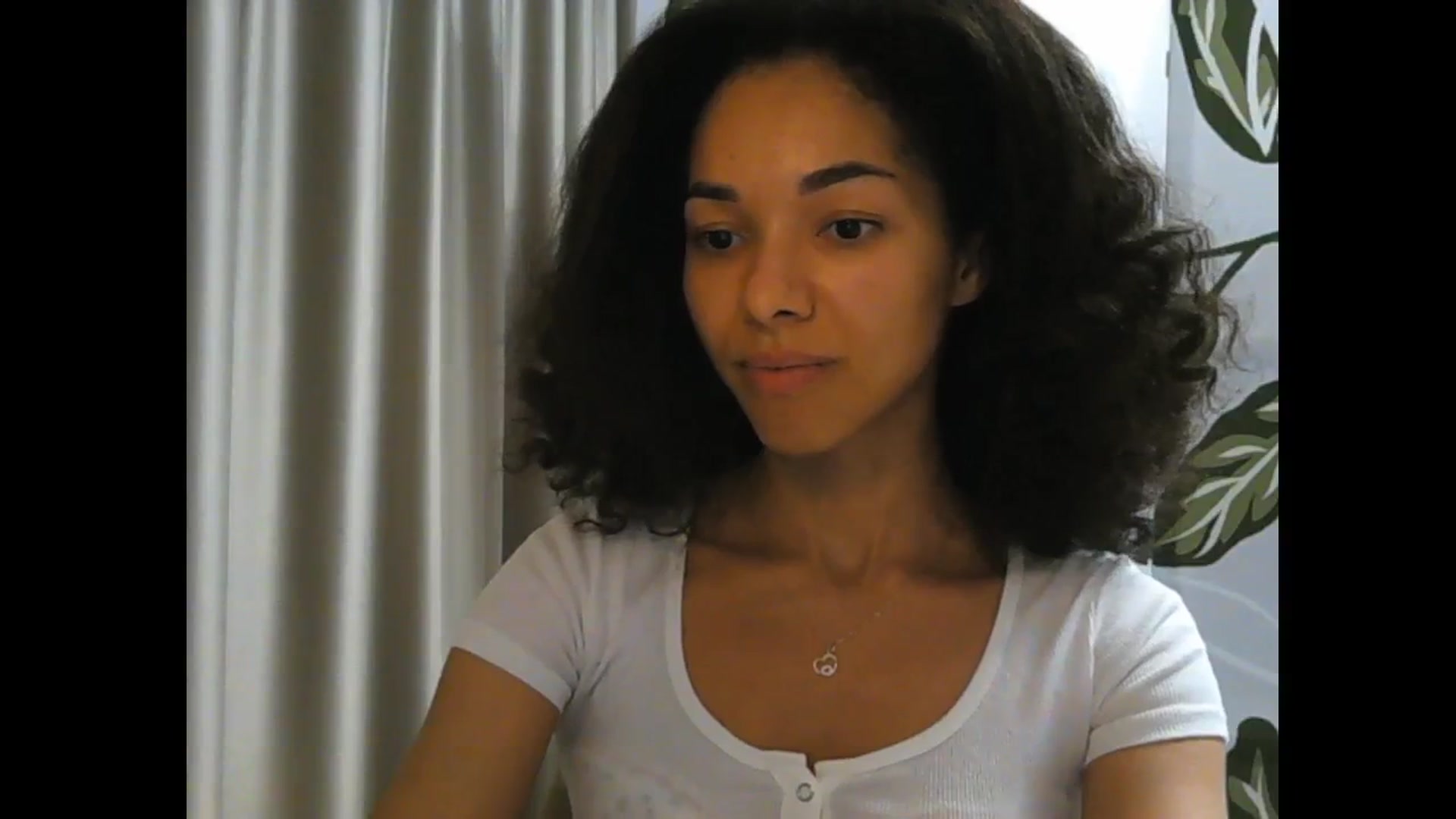Gallery image thumbnail from Carmel_Dee's myfreecams stream on, 05/12/2024, 18:39 image 9 of 20