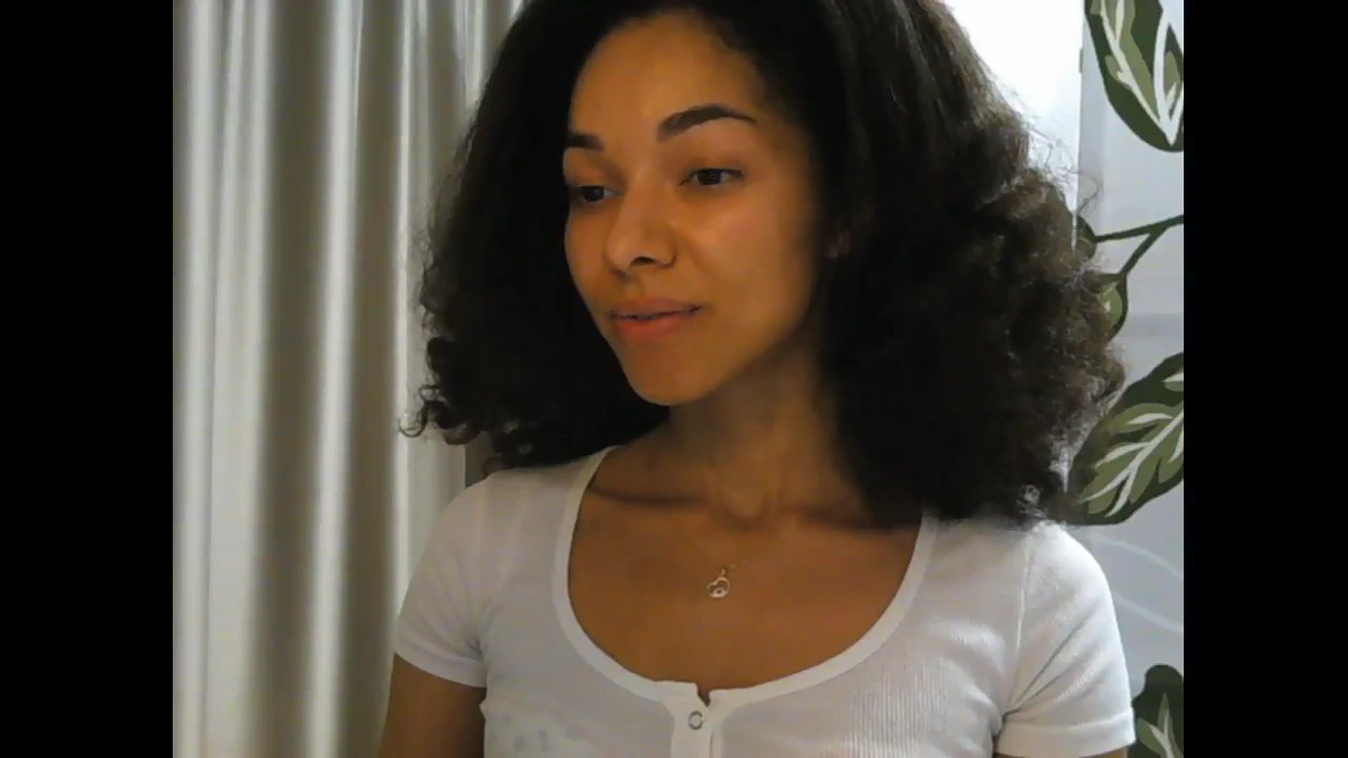 Gallery image thumbnail from Carmel_Dee's myfreecams stream on, 05/12/2024, 18:39 image 12 of 20