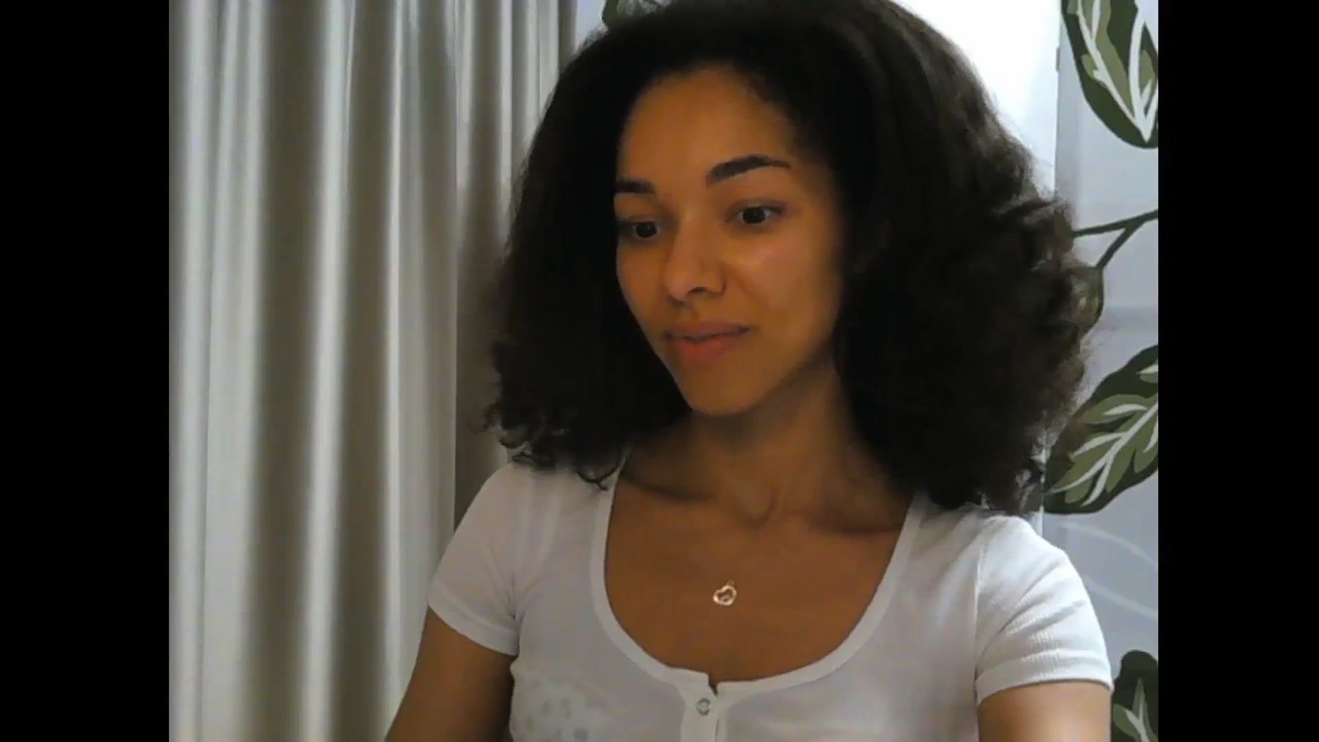 Gallery image thumbnail from Carmel_Dee's myfreecams stream on, 05/12/2024, 18:39 image 7 of 20