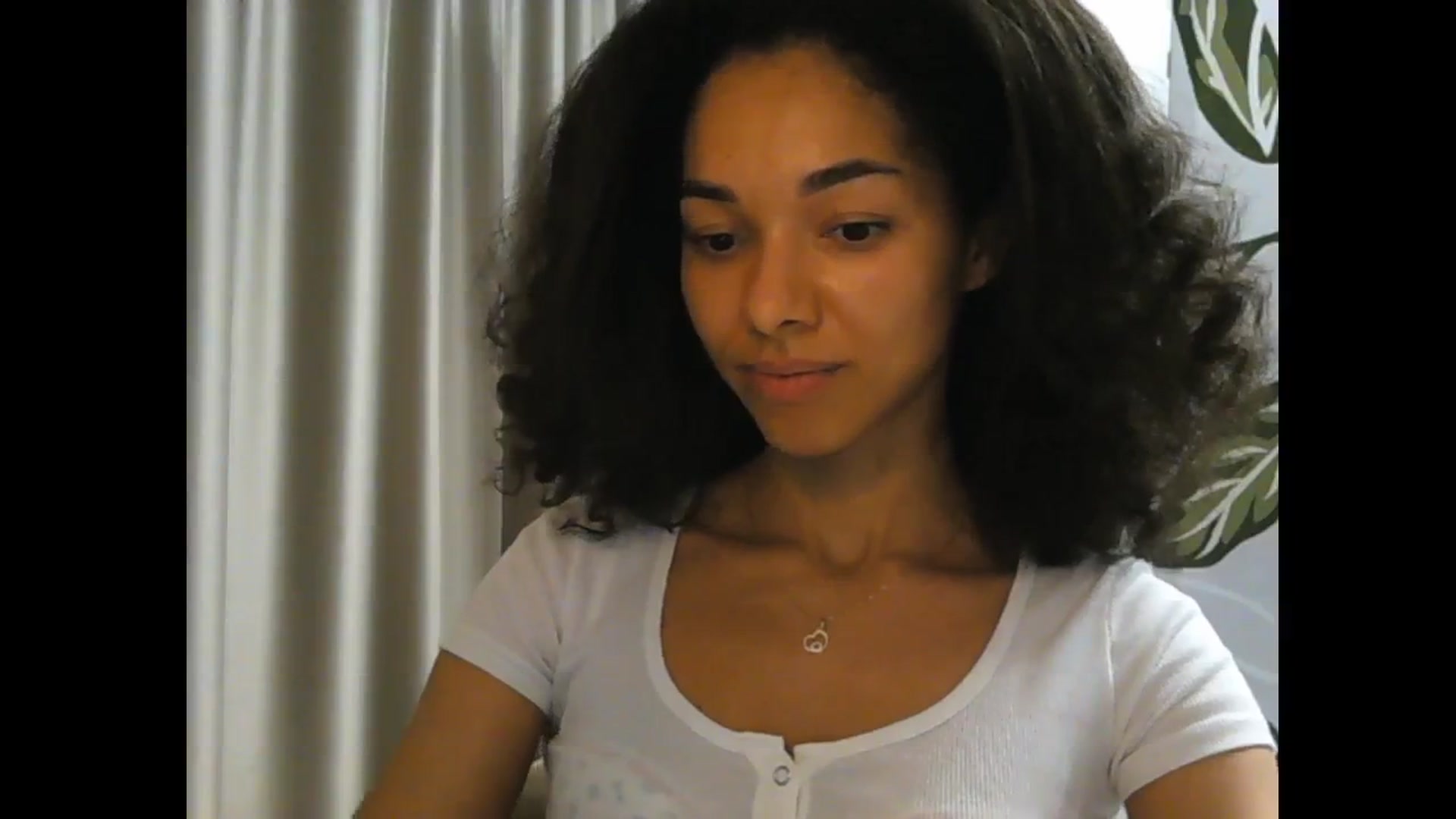 Gallery image thumbnail from Carmel_Dee's myfreecams stream on, 05/12/2024, 18:39 image 19 of 20