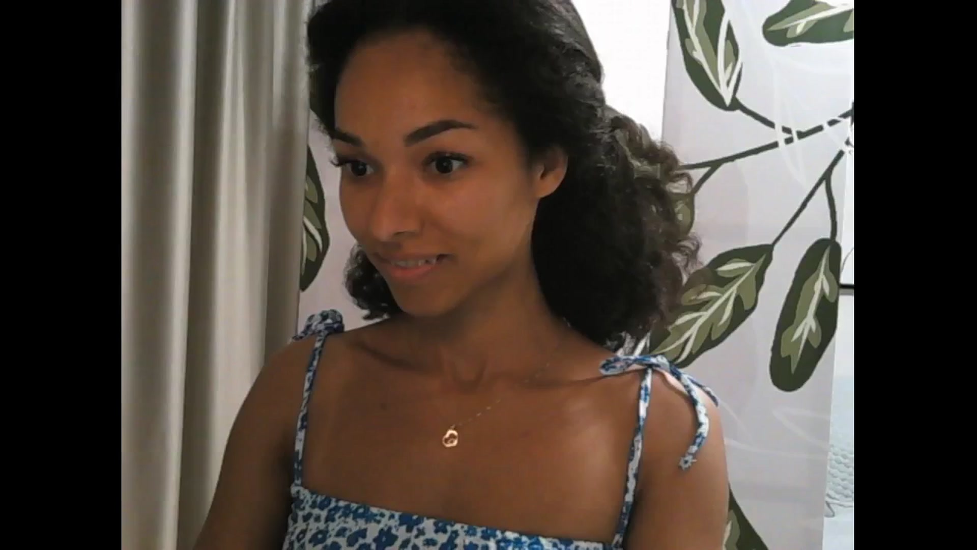 Gallery image thumbnail from Carmel_Dee's myfreecams stream on, 07/02/2024, 15:01 image 5 of 20