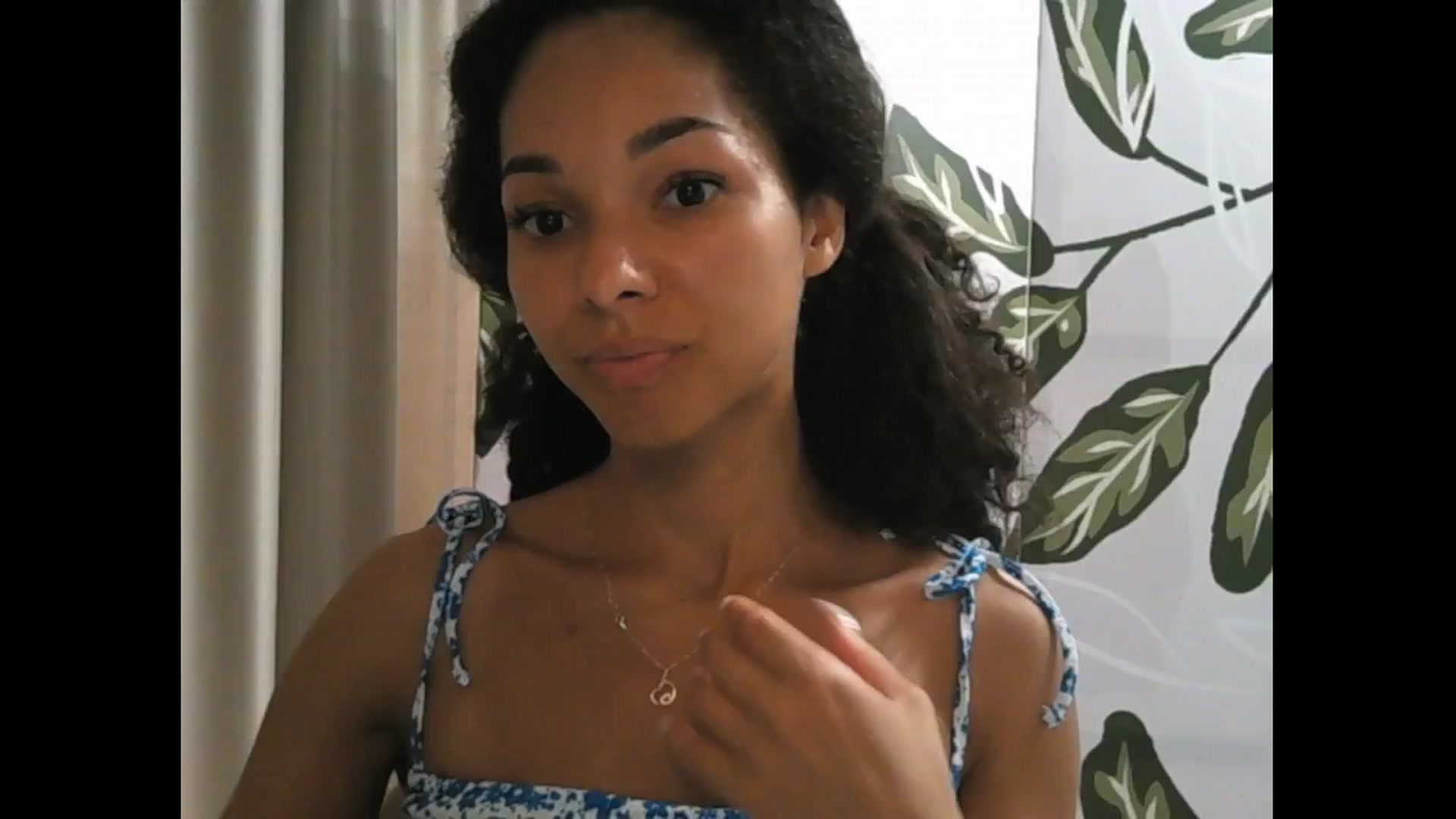 Gallery image thumbnail from Carmel_Dee's myfreecams stream on, 07/05/2024, 14:09 image 2 of 20