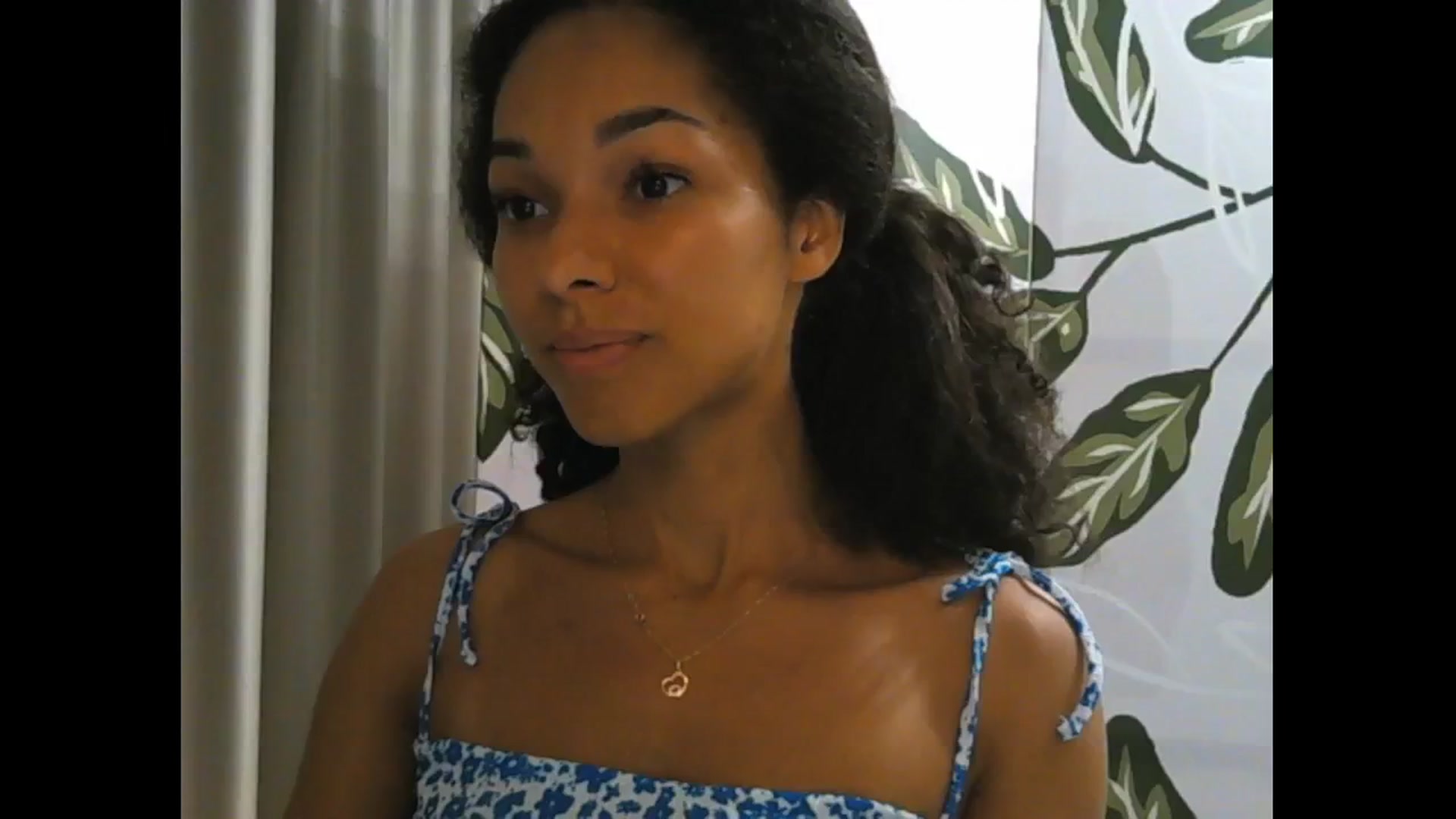 Gallery image thumbnail from Carmel_Dee's myfreecams stream on, 07/05/2024, 14:09 image 13 of 20