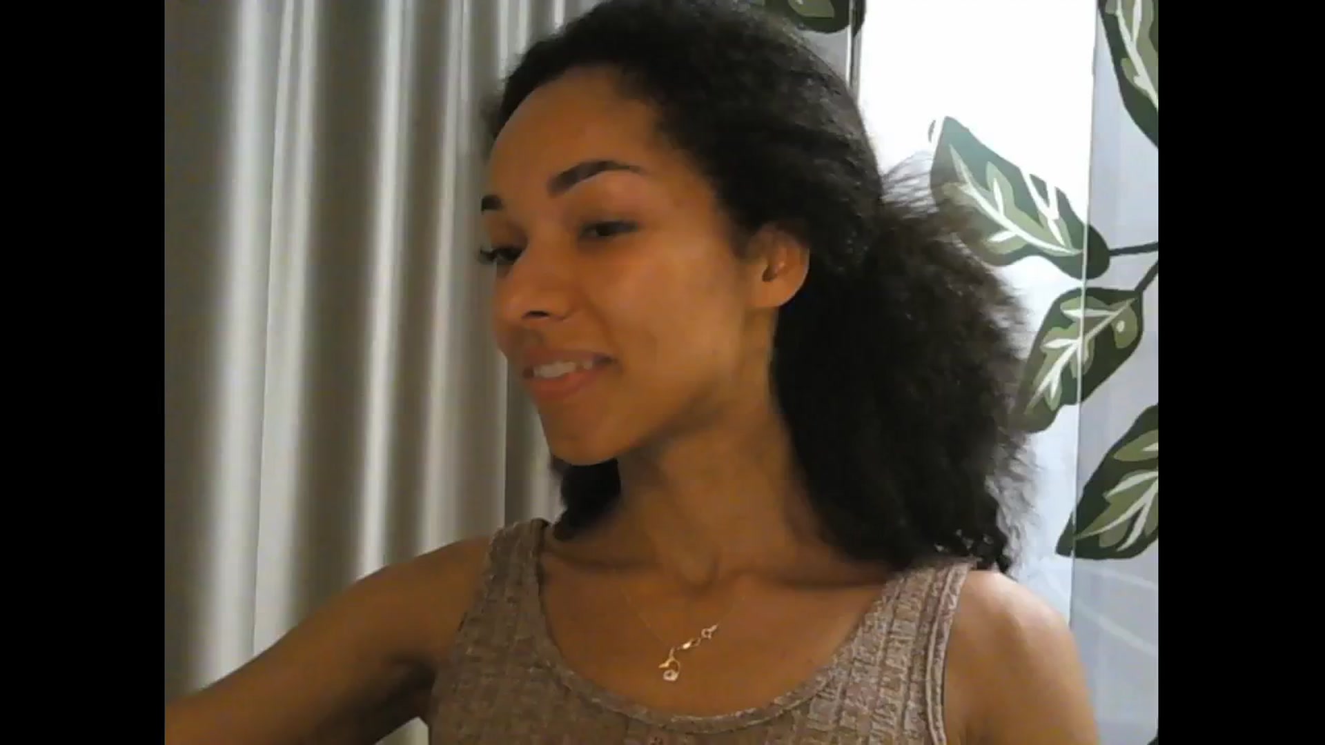 Gallery image thumbnail from Carmel_Dee's myfreecams stream on, 07/17/2024, 16:59 image 13 of 20