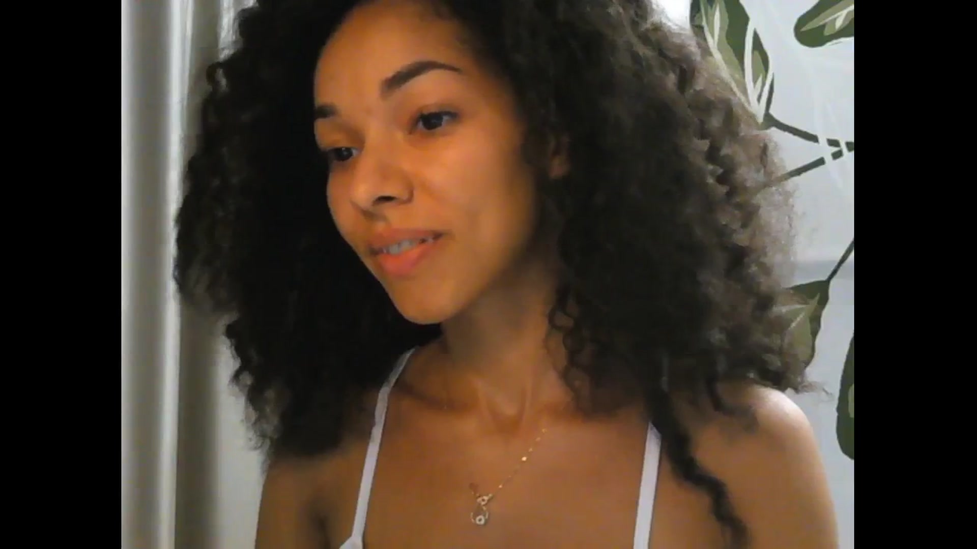 Gallery image thumbnail from Carmel_Dee's myfreecams stream on, 08/15/2024, 18:45 image 16 of 20