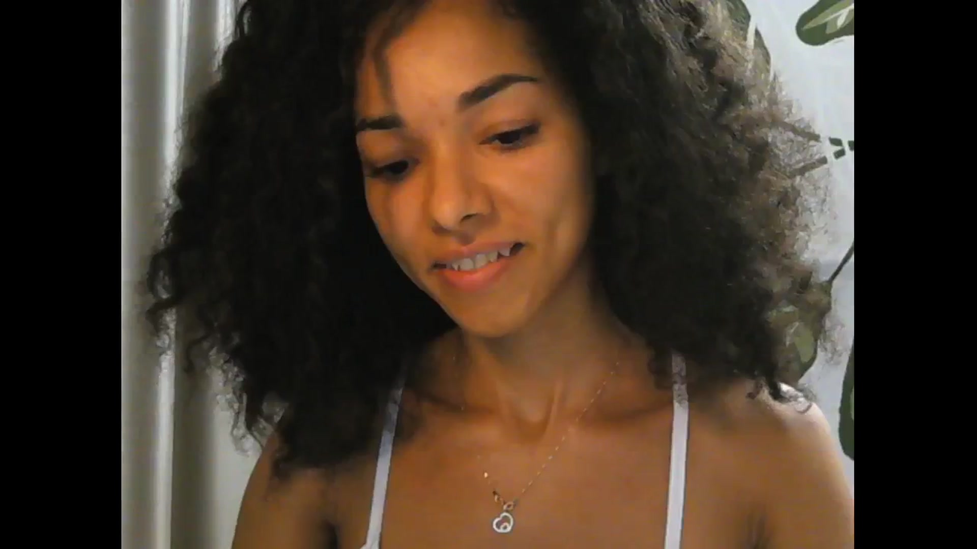 Gallery image thumbnail from Carmel_Dee's myfreecams stream on, 08/15/2024, 18:45 image 11 of 20
