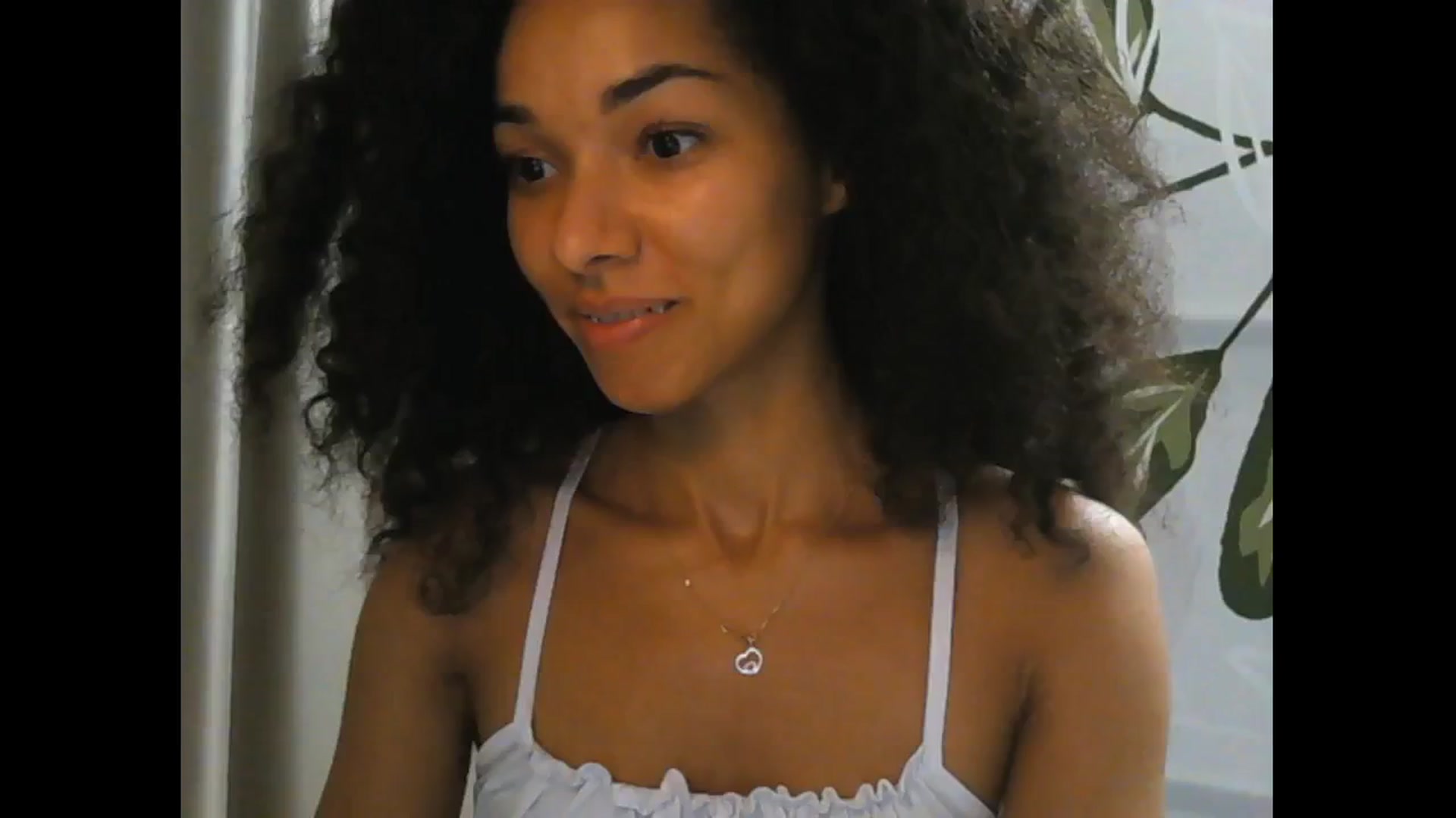 Gallery image thumbnail from Carmel_Dee's myfreecams stream on, 08/15/2024, 22:44 image 15 of 20
