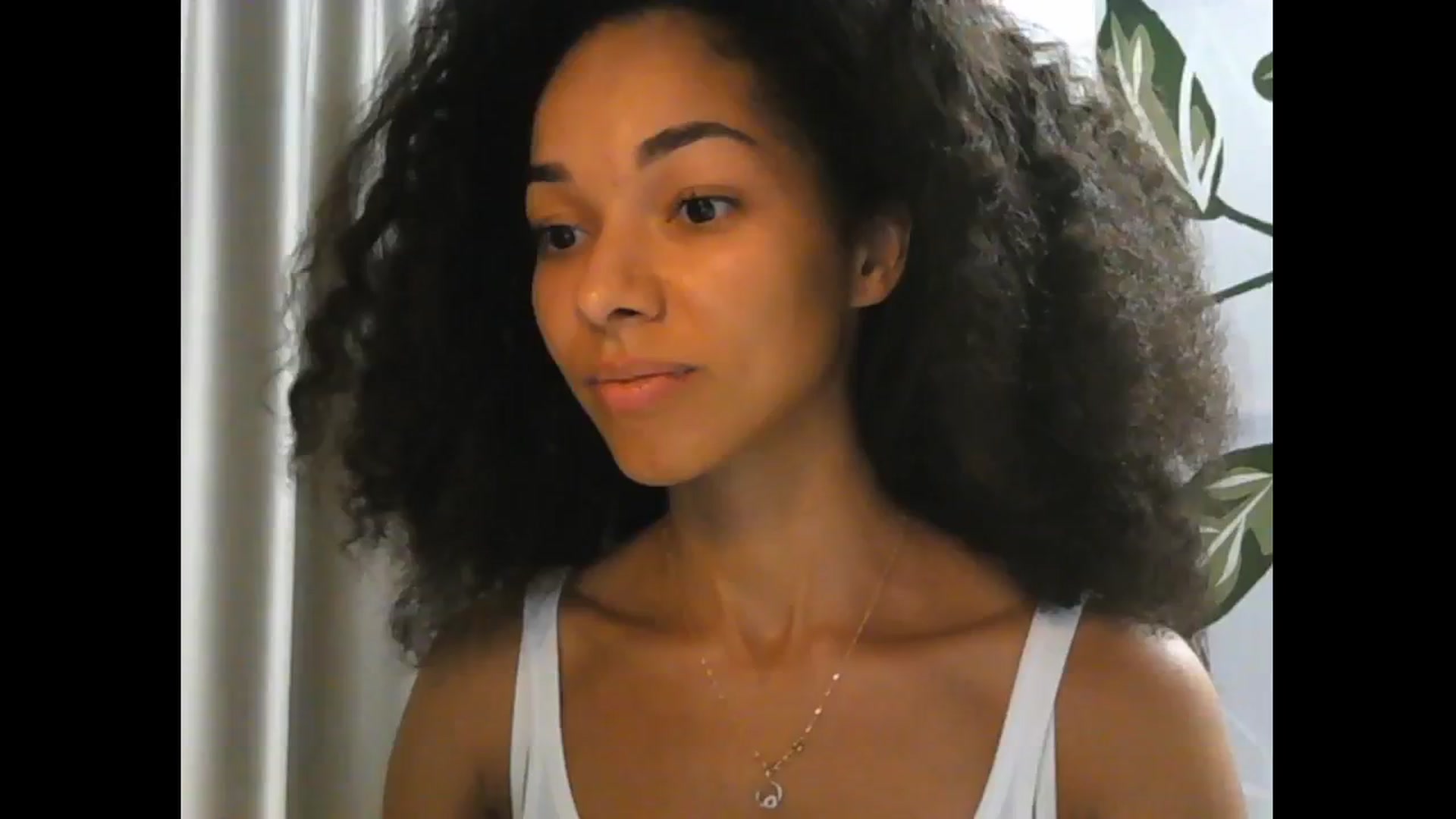 Gallery image thumbnail from Carmel_Dee's myfreecams stream on, 08/18/2024, 15:41 image 4 of 20
