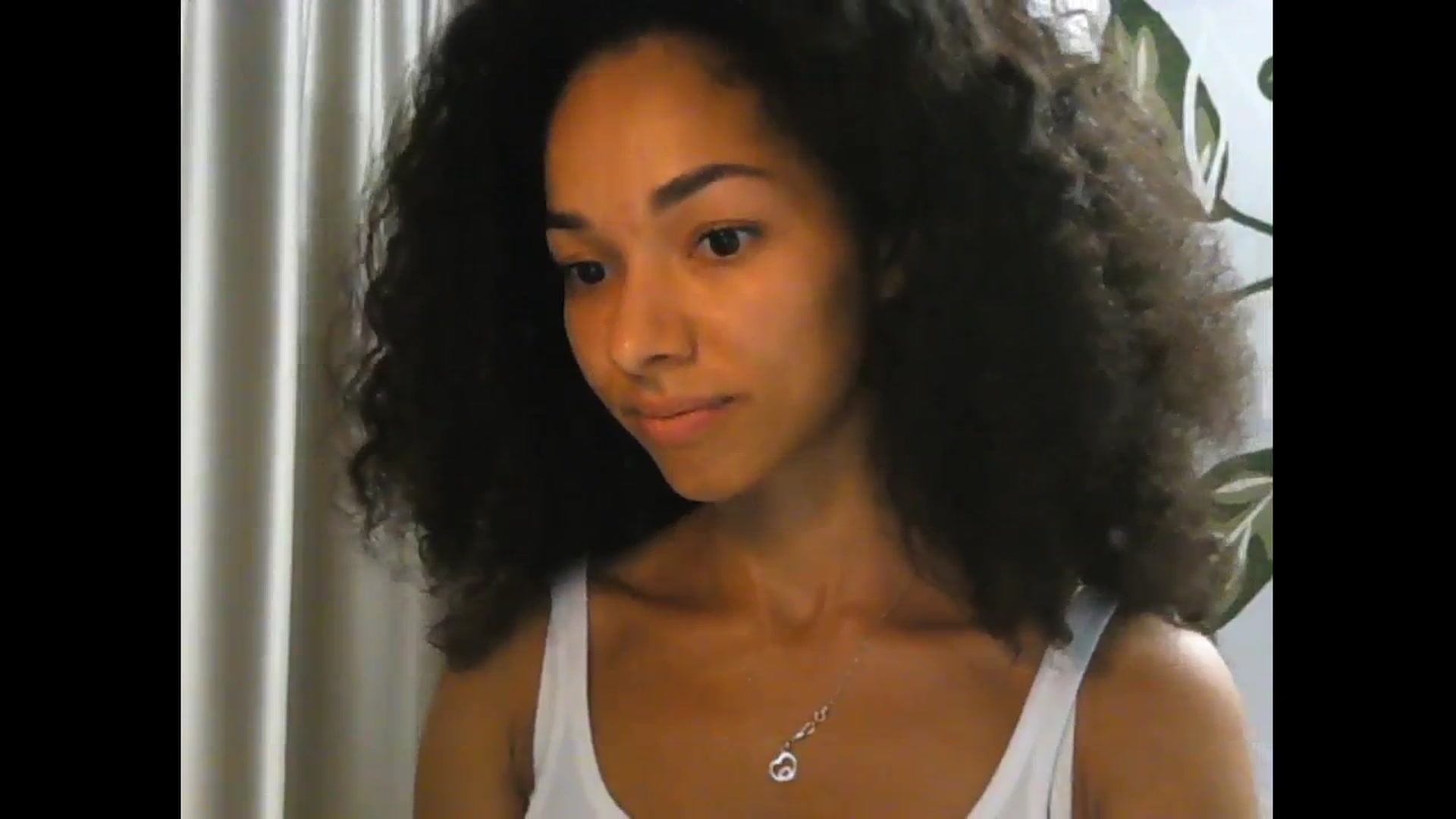 Gallery image thumbnail from Carmel_Dee's myfreecams stream on, 08/18/2024, 15:41 image 16 of 20