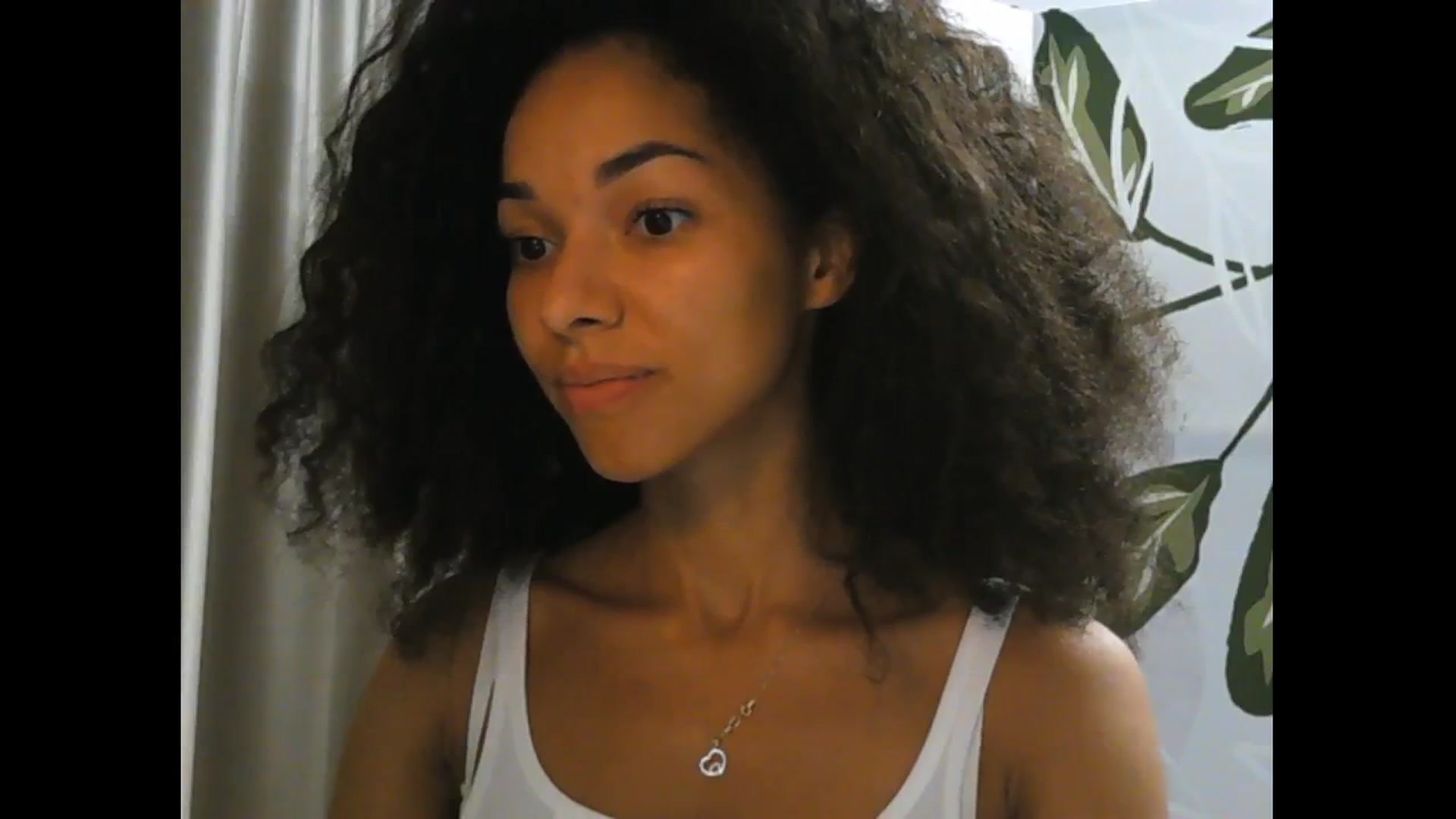 Gallery image thumbnail from Carmel_Dee's myfreecams stream on, 08/18/2024, 16:51 image 5 of 20