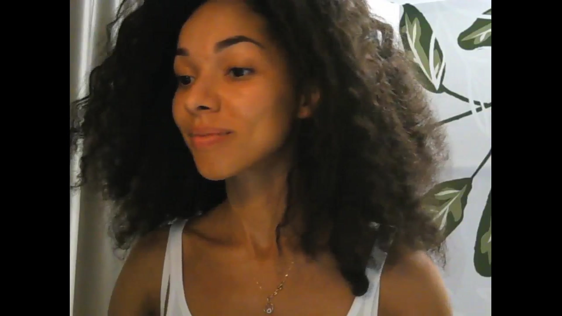 Gallery image thumbnail from Carmel_Dee's myfreecams stream on, 08/18/2024, 16:51 image 12 of 20