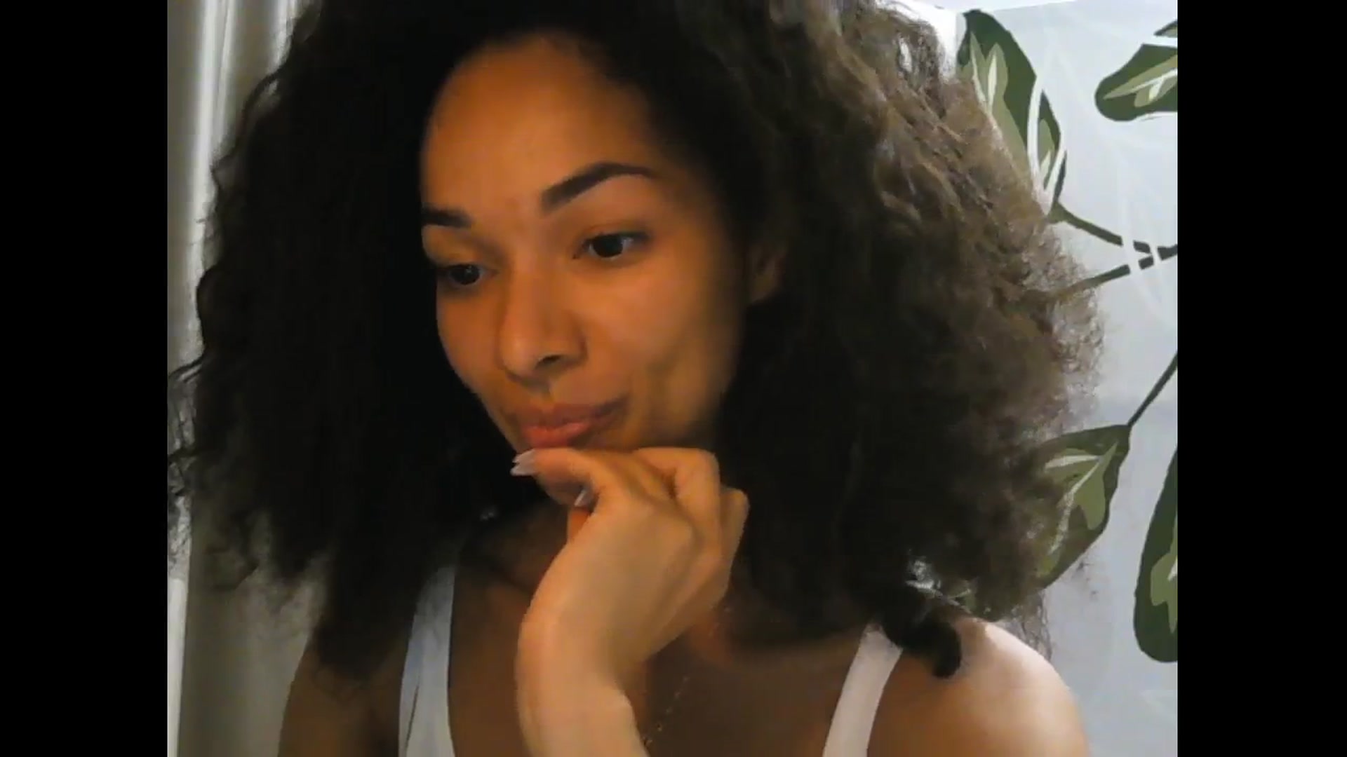 Gallery image thumbnail from Carmel_Dee's myfreecams stream on, 08/18/2024, 16:51 image 16 of 20