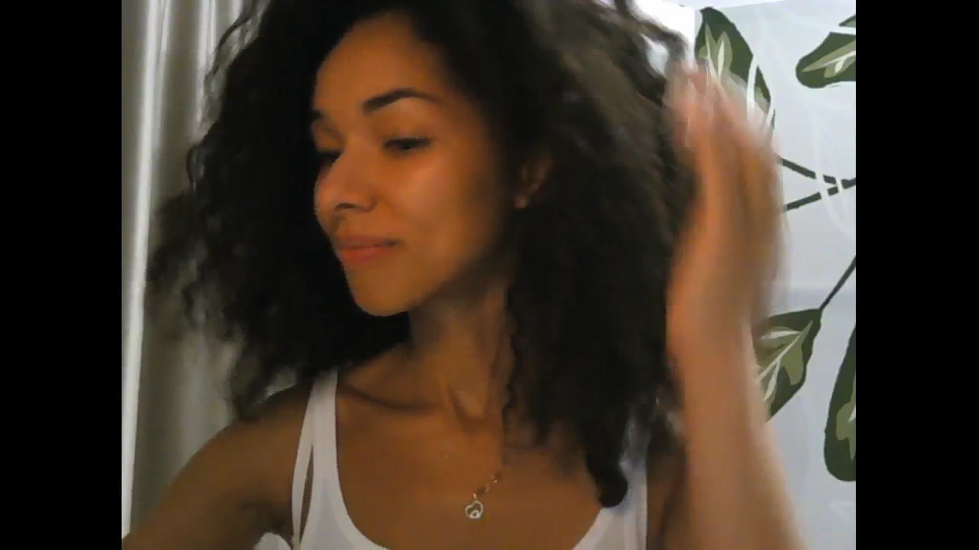 Gallery image thumbnail from Carmel_Dee's myfreecams stream on, 08/18/2024, 16:51 image 18 of 20