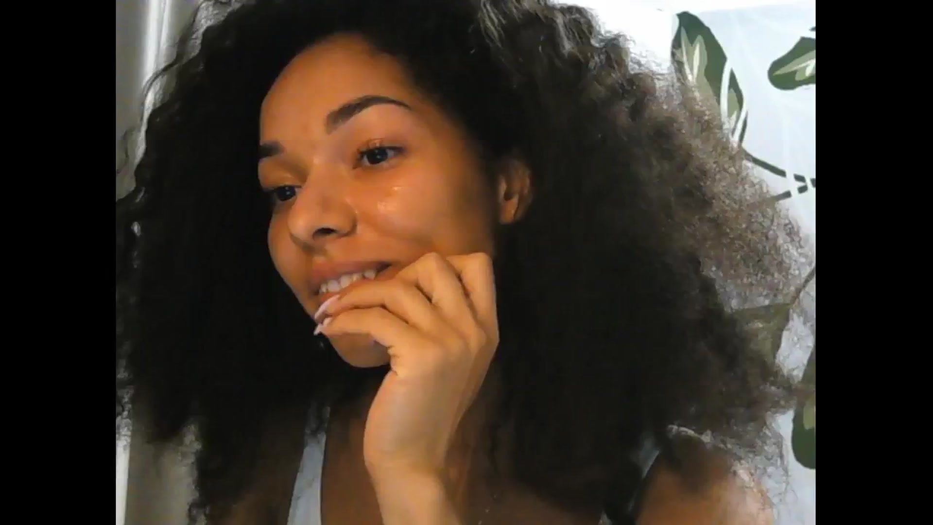 Gallery image thumbnail from Carmel_Dee's myfreecams stream on, 08/18/2024, 19:14 image 16 of 20