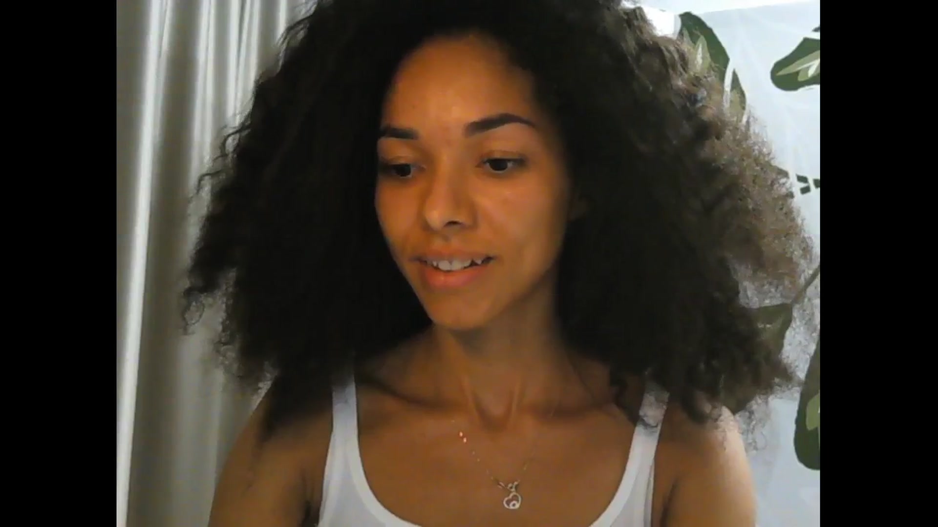 Gallery image thumbnail from Carmel_Dee's myfreecams stream on, 08/18/2024, 19:14 image 12 of 20