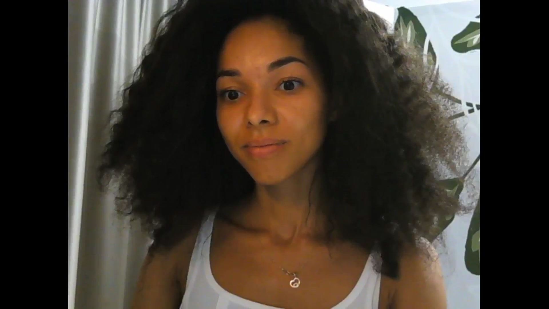 Gallery image thumbnail from Carmel_Dee's myfreecams stream on, 08/18/2024, 19:14 image 4 of 20