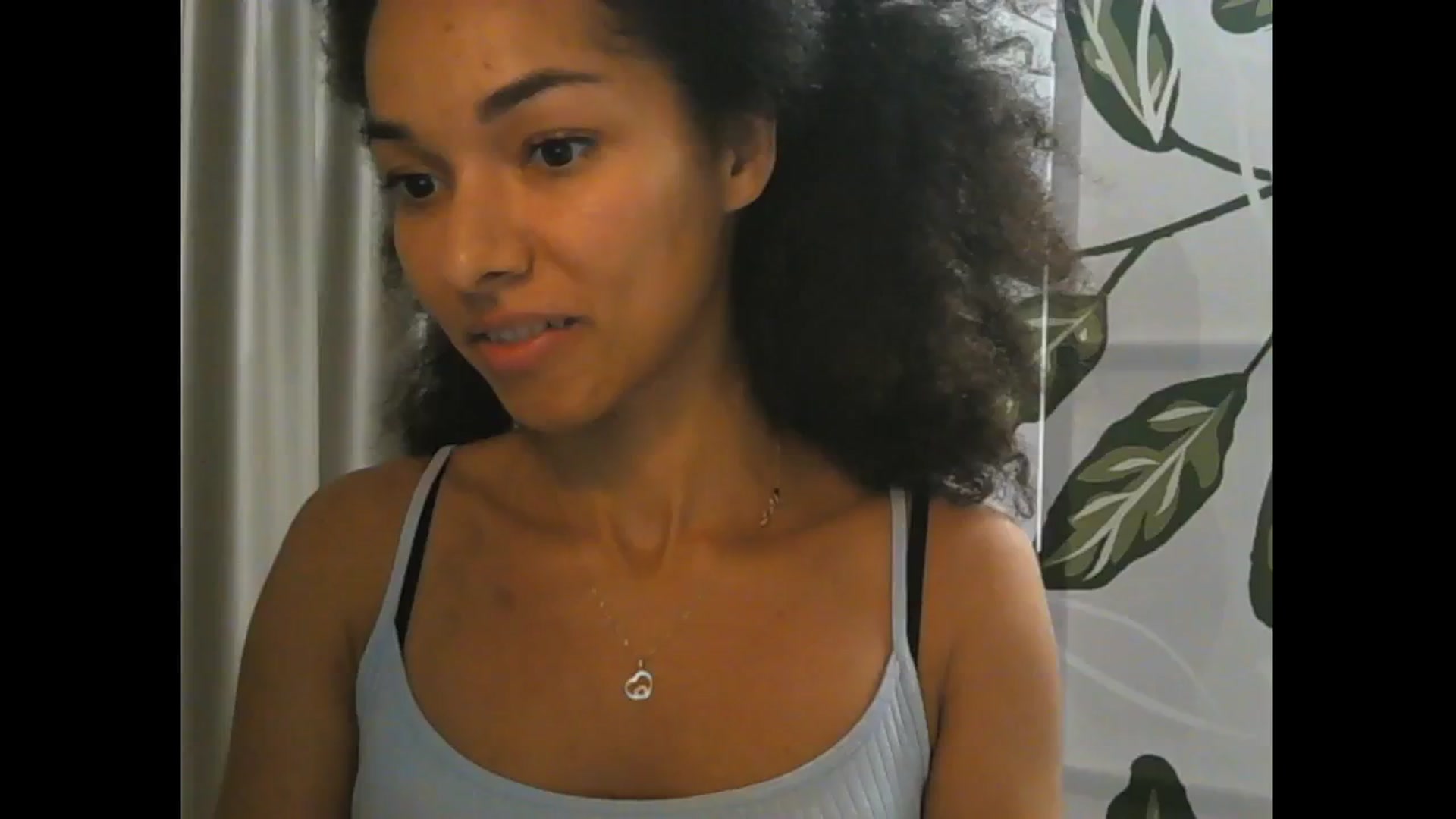 Gallery image thumbnail from Carmel_Dee's myfreecams stream on, 10/16/2024, 20:18 image 16 of 20