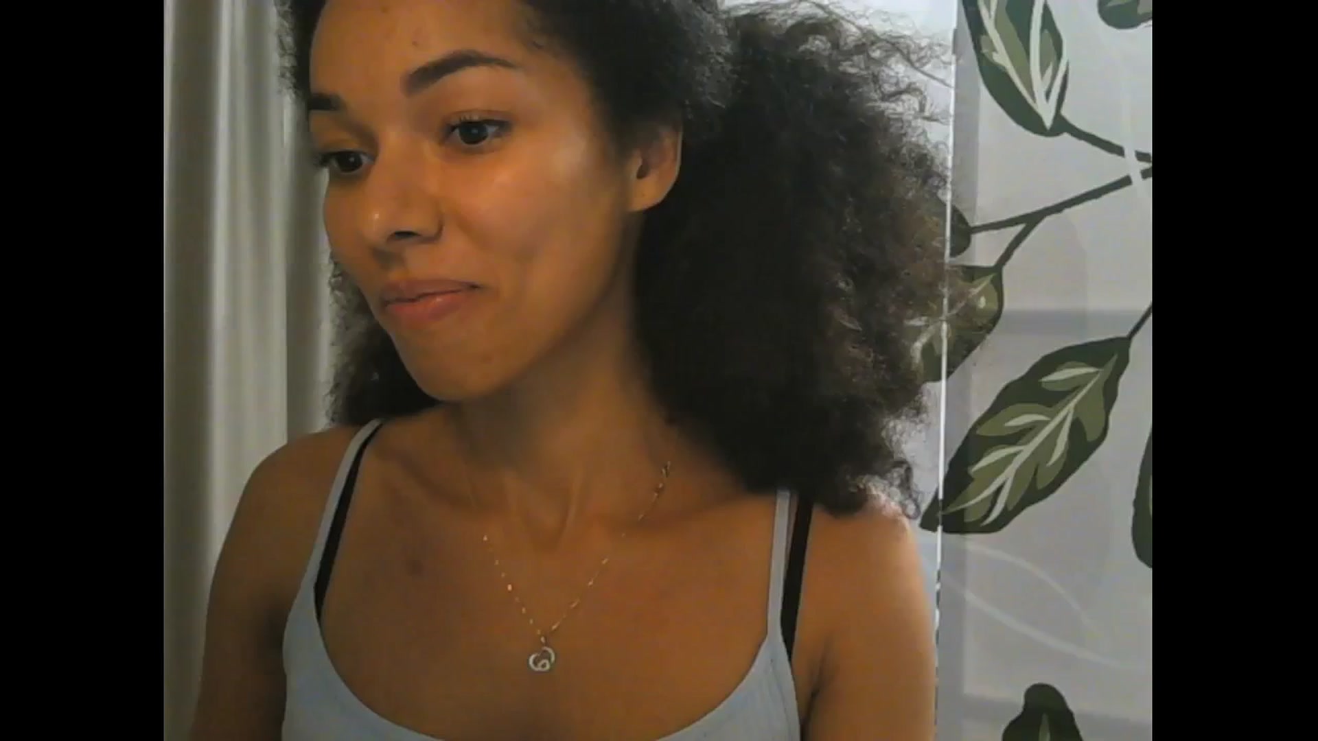Gallery image thumbnail from Carmel_Dee's myfreecams stream on, 10/16/2024, 20:18 image 19 of 20