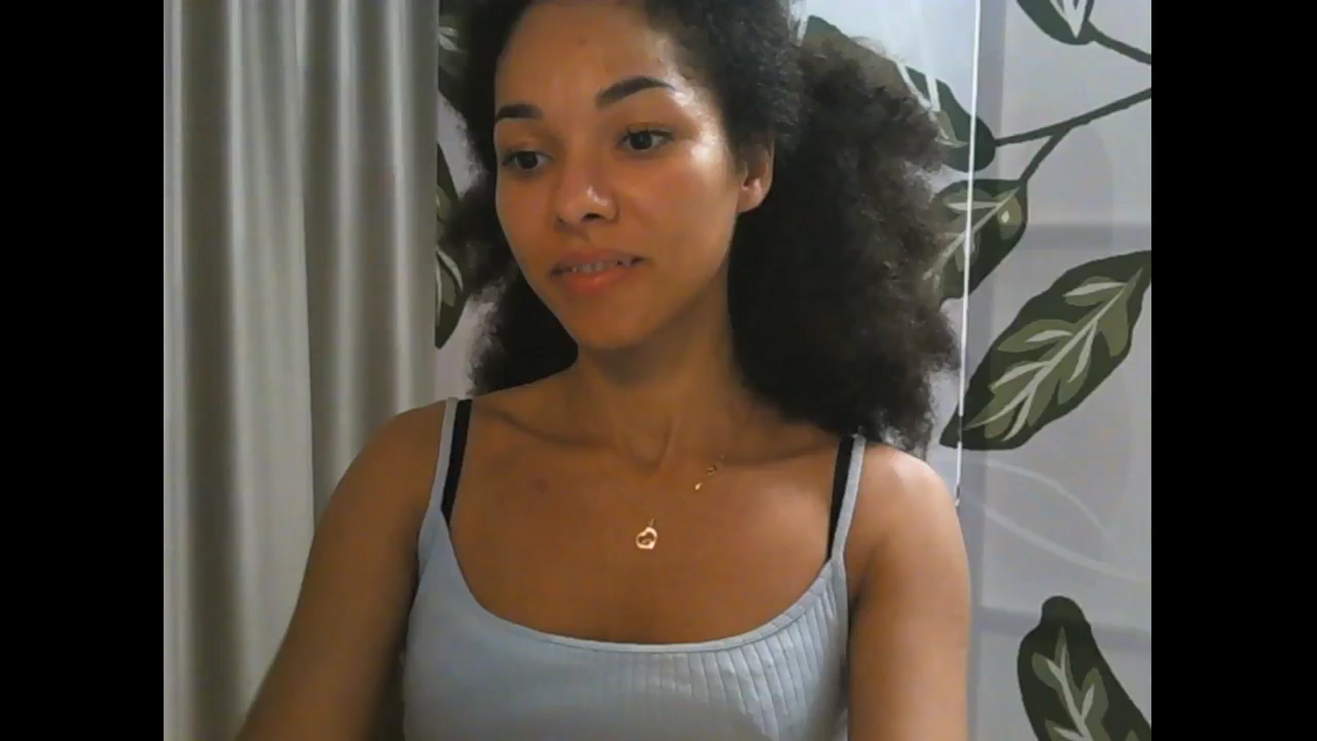 Gallery image thumbnail from Carmel_Dee's myfreecams stream on, 10/16/2024, 23:20 image 6 of 20