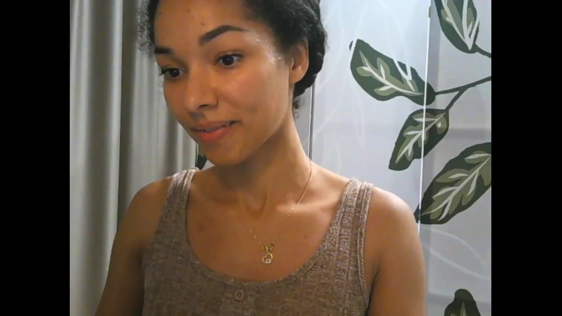 Gallery image thumbnail from Carmel_Dee's myfreecams stream on, 10/17/2024, 21:42 image 2 of 20