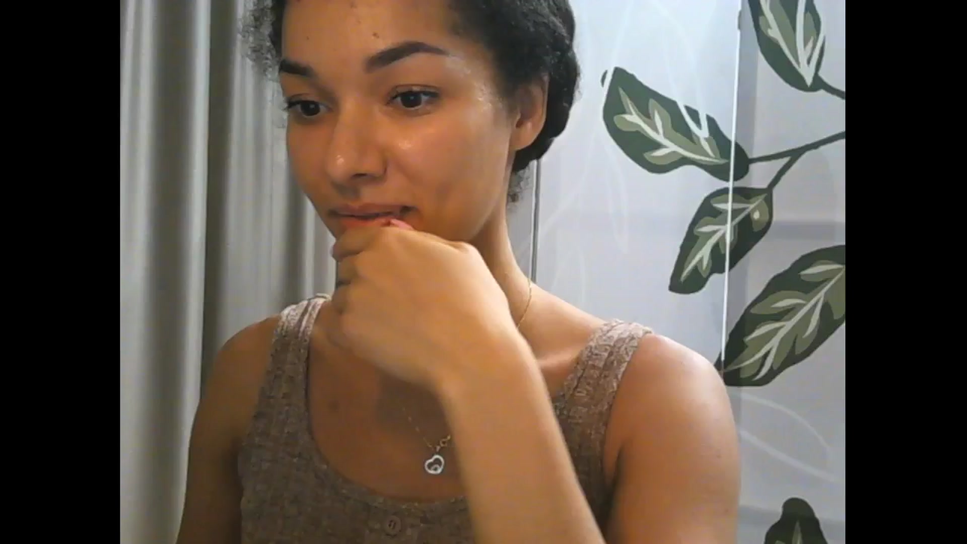 Gallery image thumbnail from Carmel_Dee's myfreecams stream on, 10/17/2024, 21:42 image 17 of 20